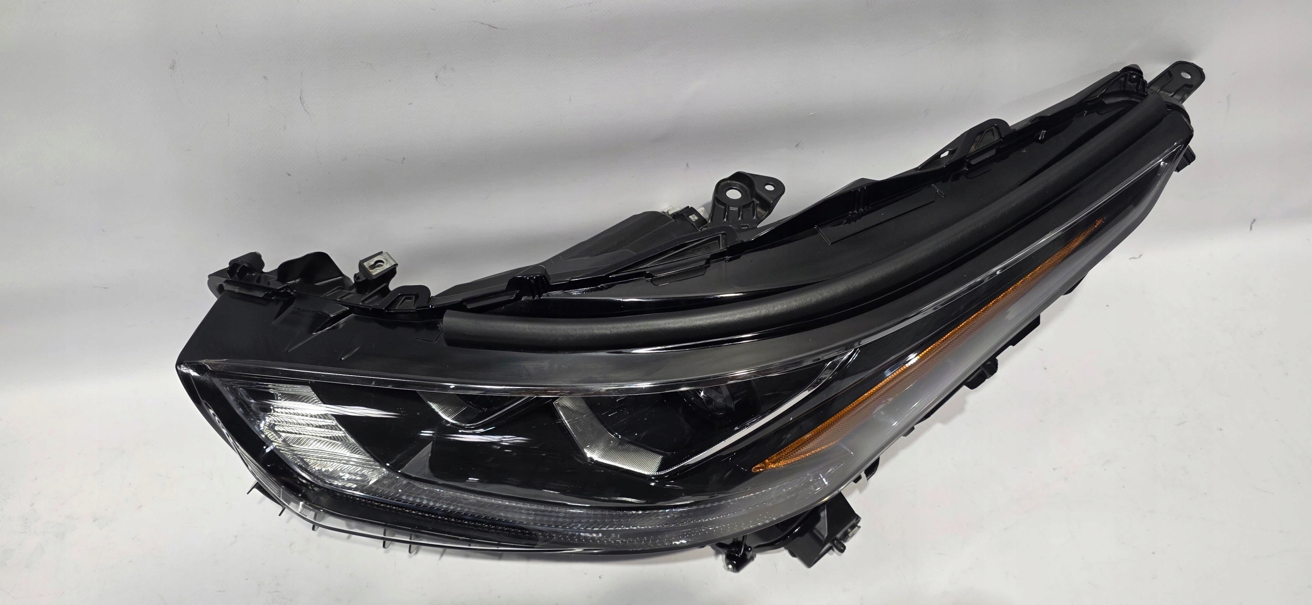 light left front FULL LED TOYOTA HIGHLANDER IV 20- original 10100-8A06K
