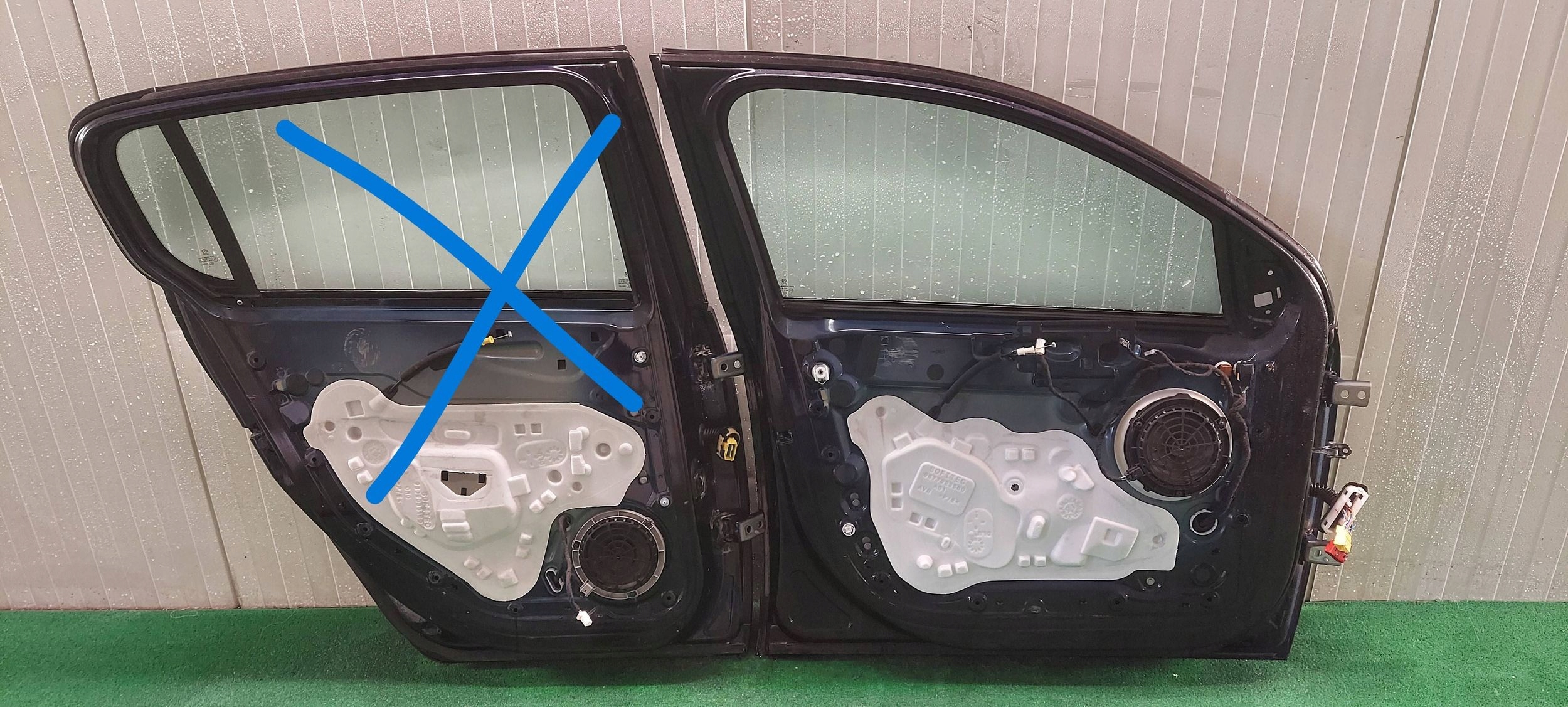 door left front PEUGEOT 308 T9 LAK: EKUD EKU