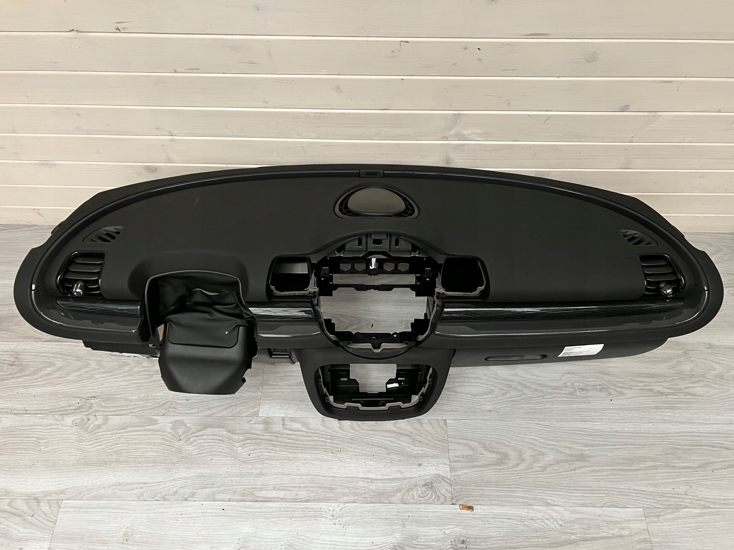 MINI F54 Clubman dashboard instrument panel console originál without HUD
