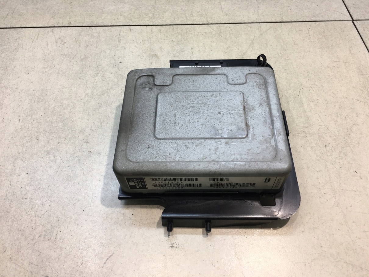 Module ECU VOLVO V40 2.0 16V P30813727