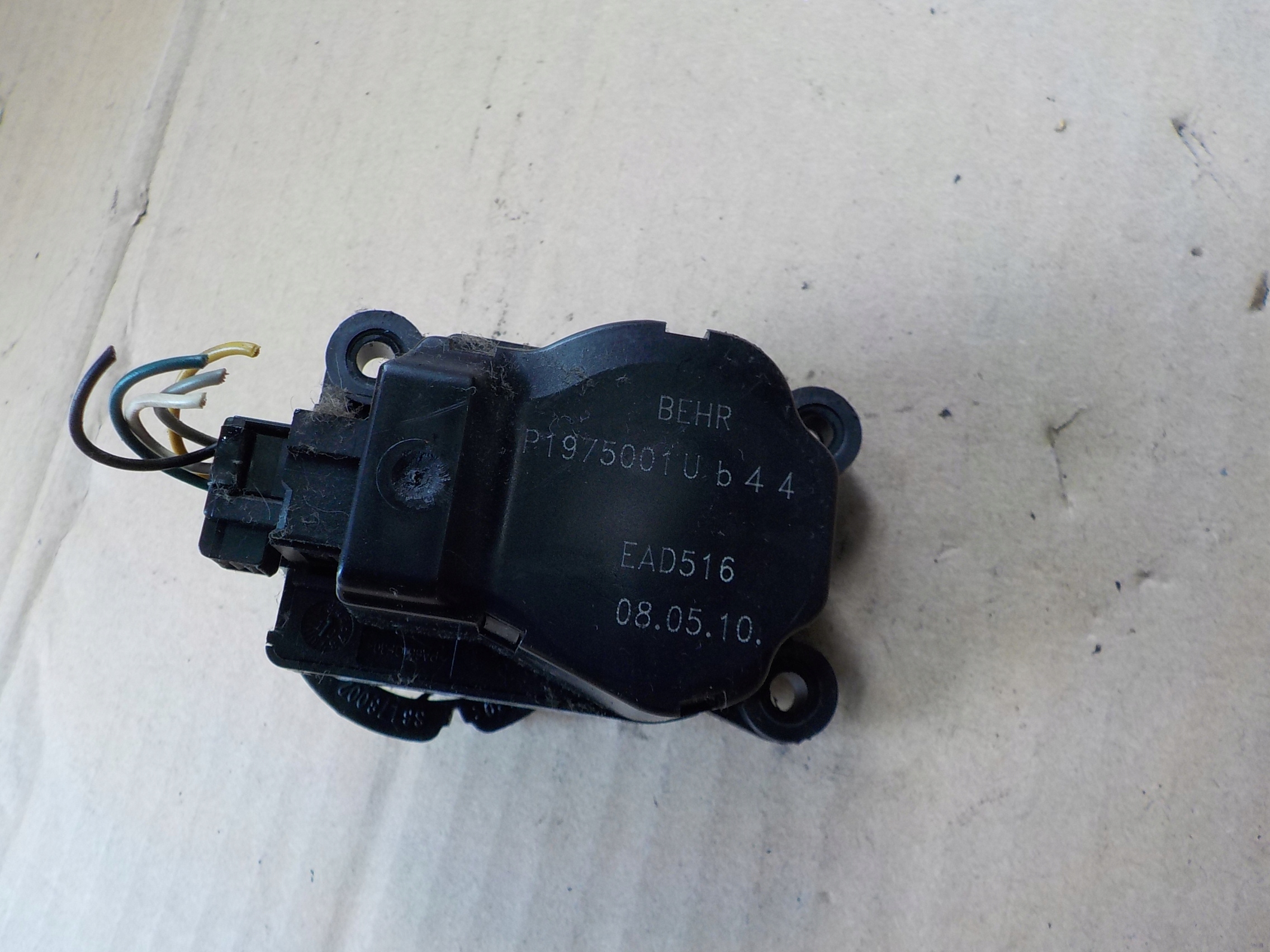 Micro moteur Bloc de chauffage complet peugeot 3008 et 2010r