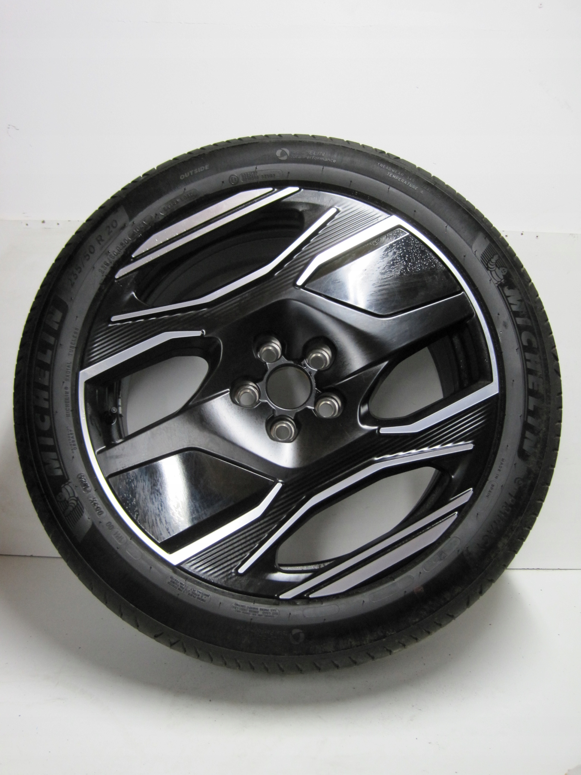 wheels discs tyres PEUGEOT 5008 III R20 24R