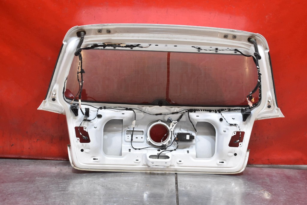 trunk door boot rear part rear BIALA VW GOLF 6 VI 5D HB 08-15