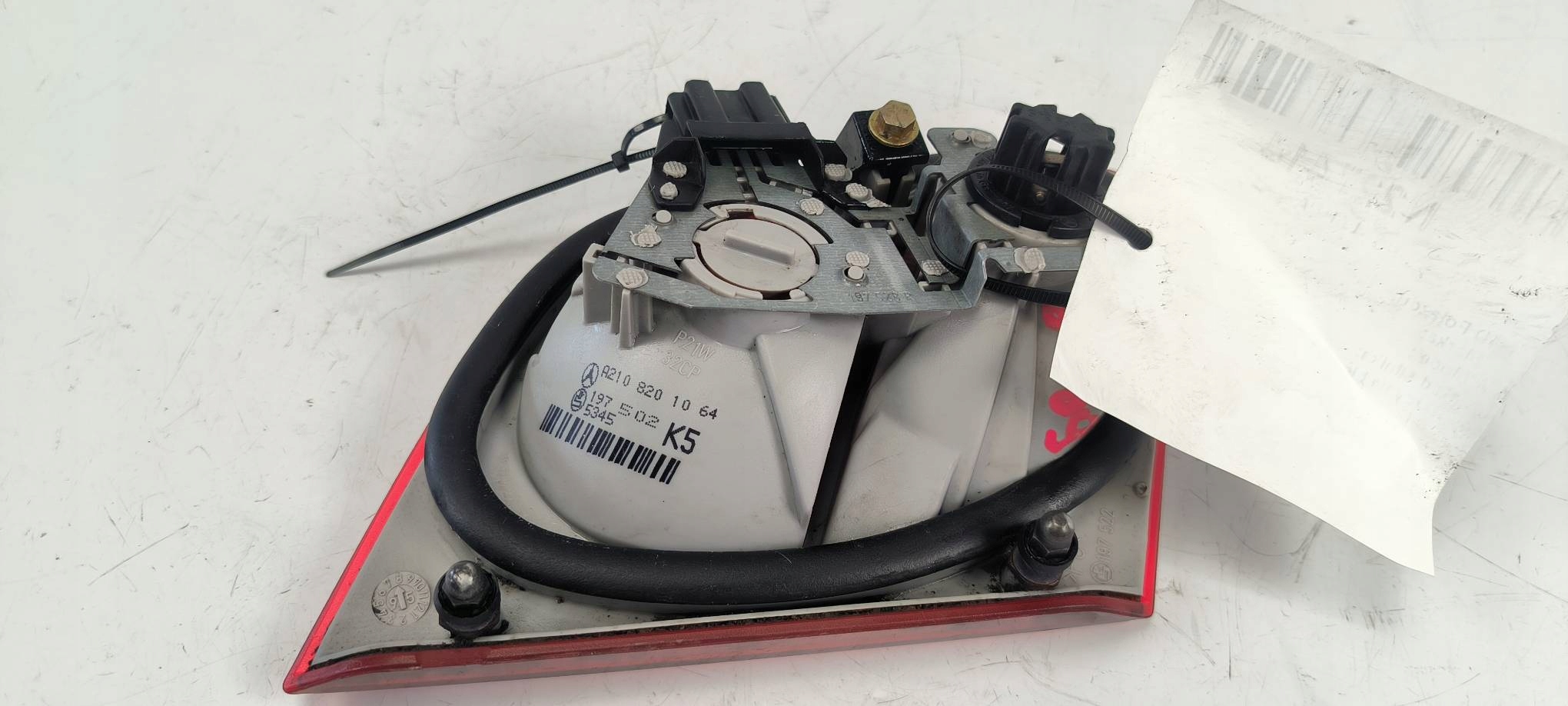 light right rear part A2108201064 MERCEDES W210