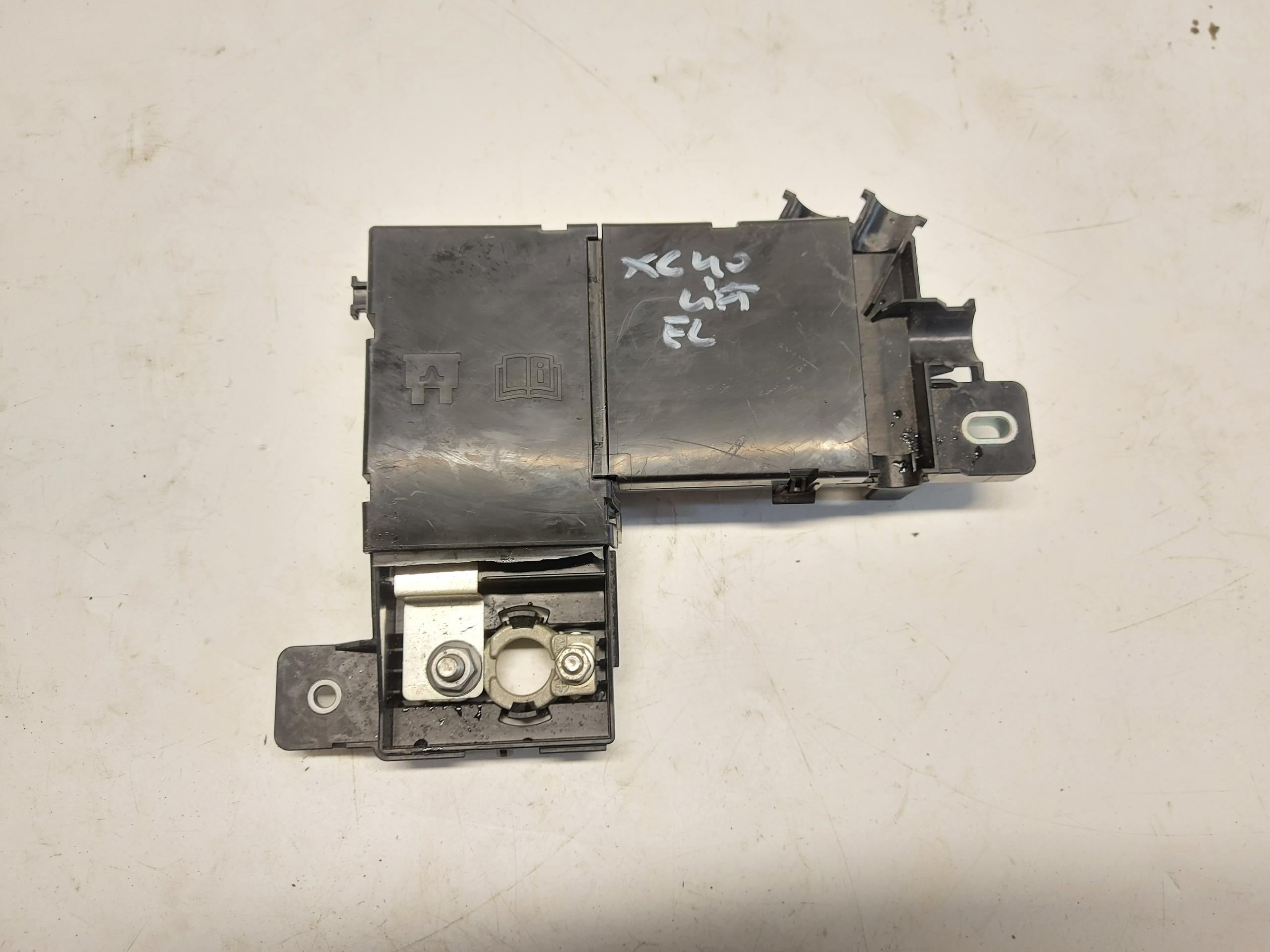 VOLVO XC40 LIFT terminal fuse 32359475