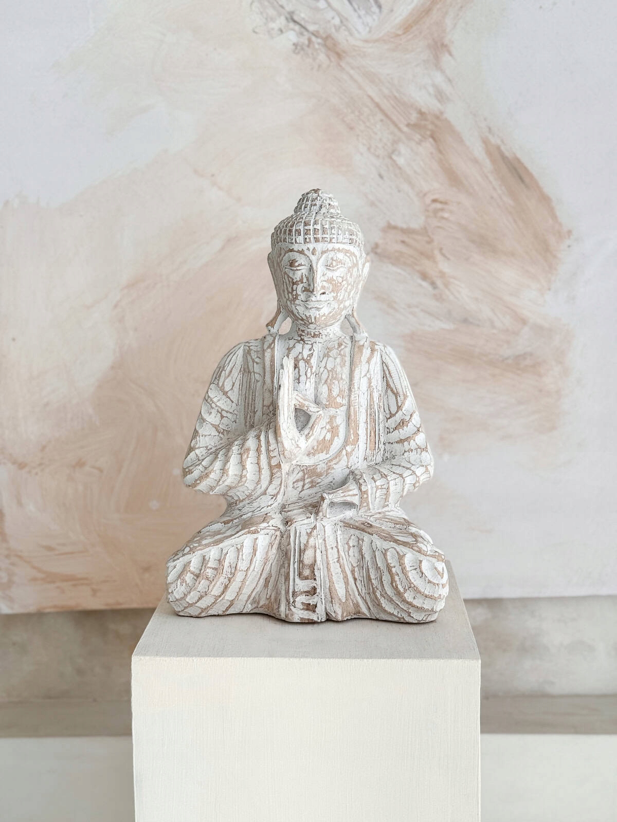 Socha Buddha Sediaca 40 cm drevená boho ručná ozdoba z Bali