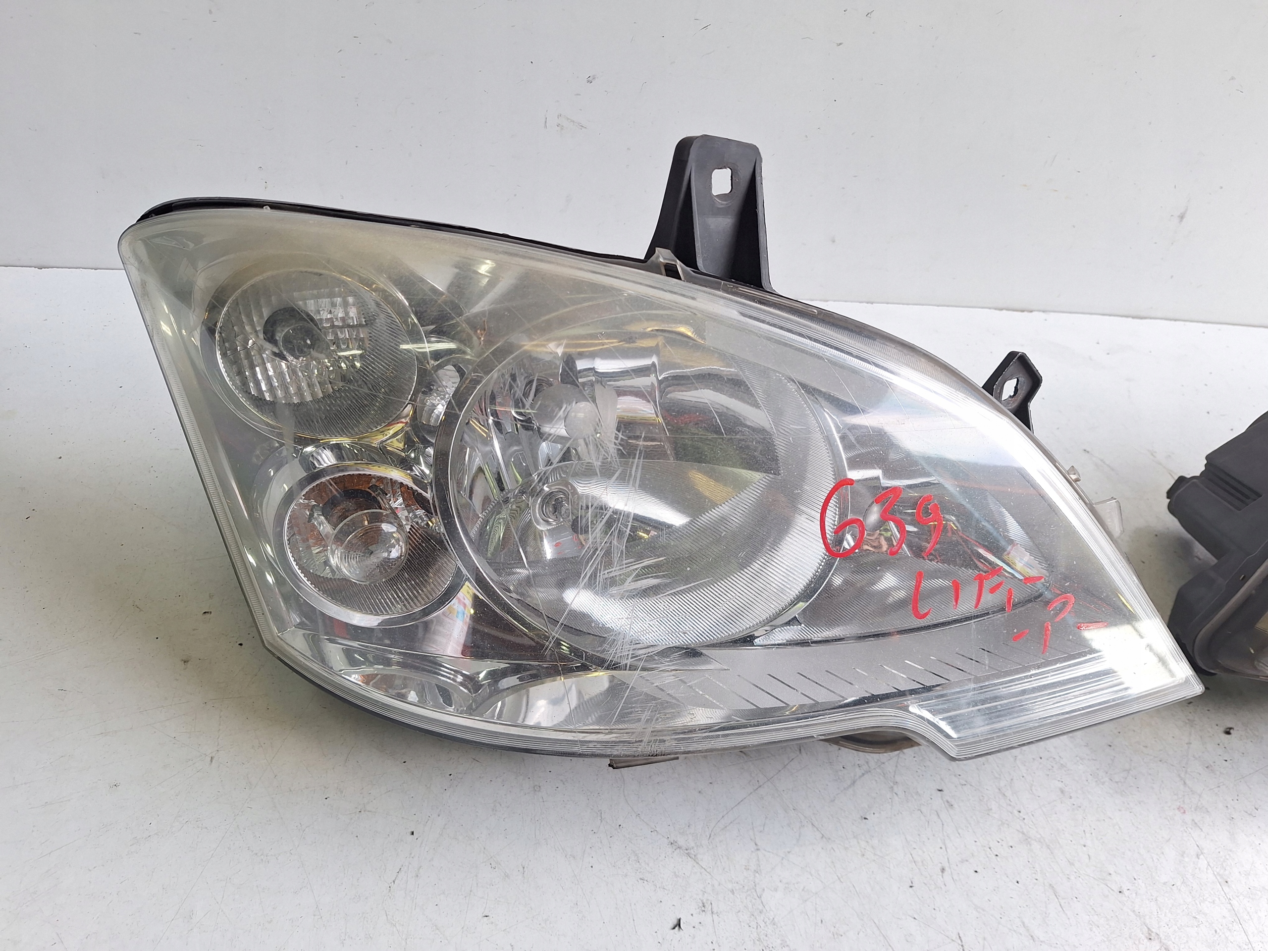 MERCEDES VITO LIFT 10-14 light right UK