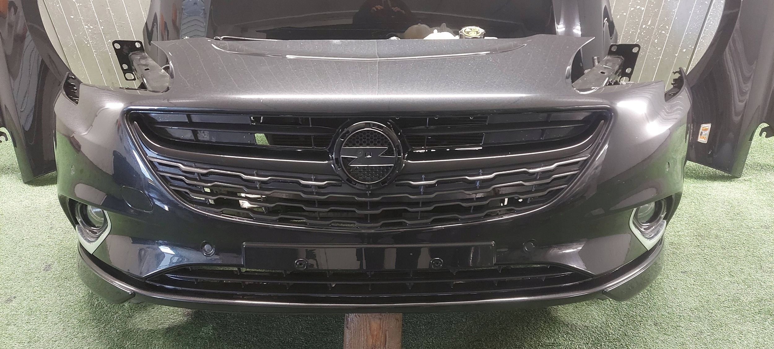 bumper front OPEL CORSA E sensors 14-19 LAK: Z22C