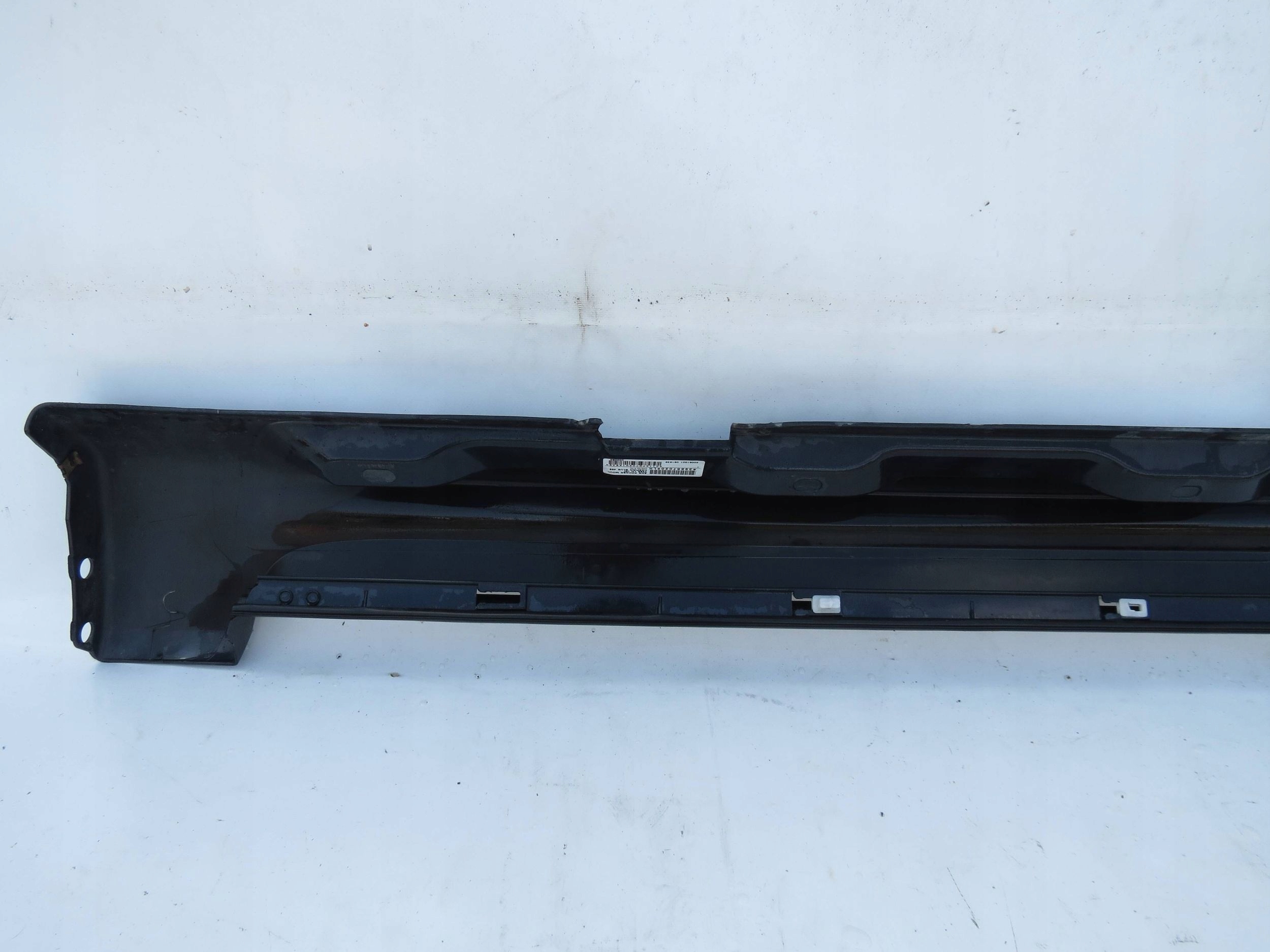 cap threshold left VOLVO V70 lll 3.2 B R6 243 KM 07-16r 39867020