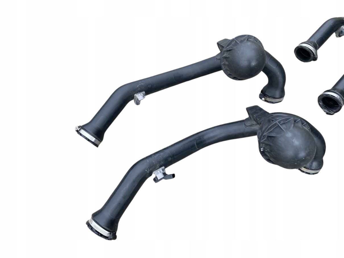 Schlauch luft AUDI A4 B9 2.0 TFSI 8W0145673