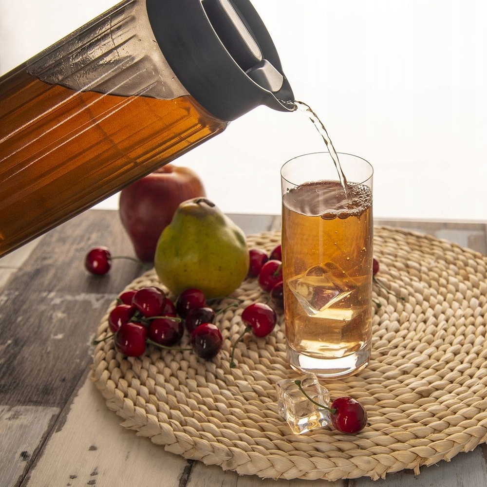 Dzbanek NA NAPOJE wodę sok lemoniadę do napojów szklany z pokrywką 1,5L Marka Vilde