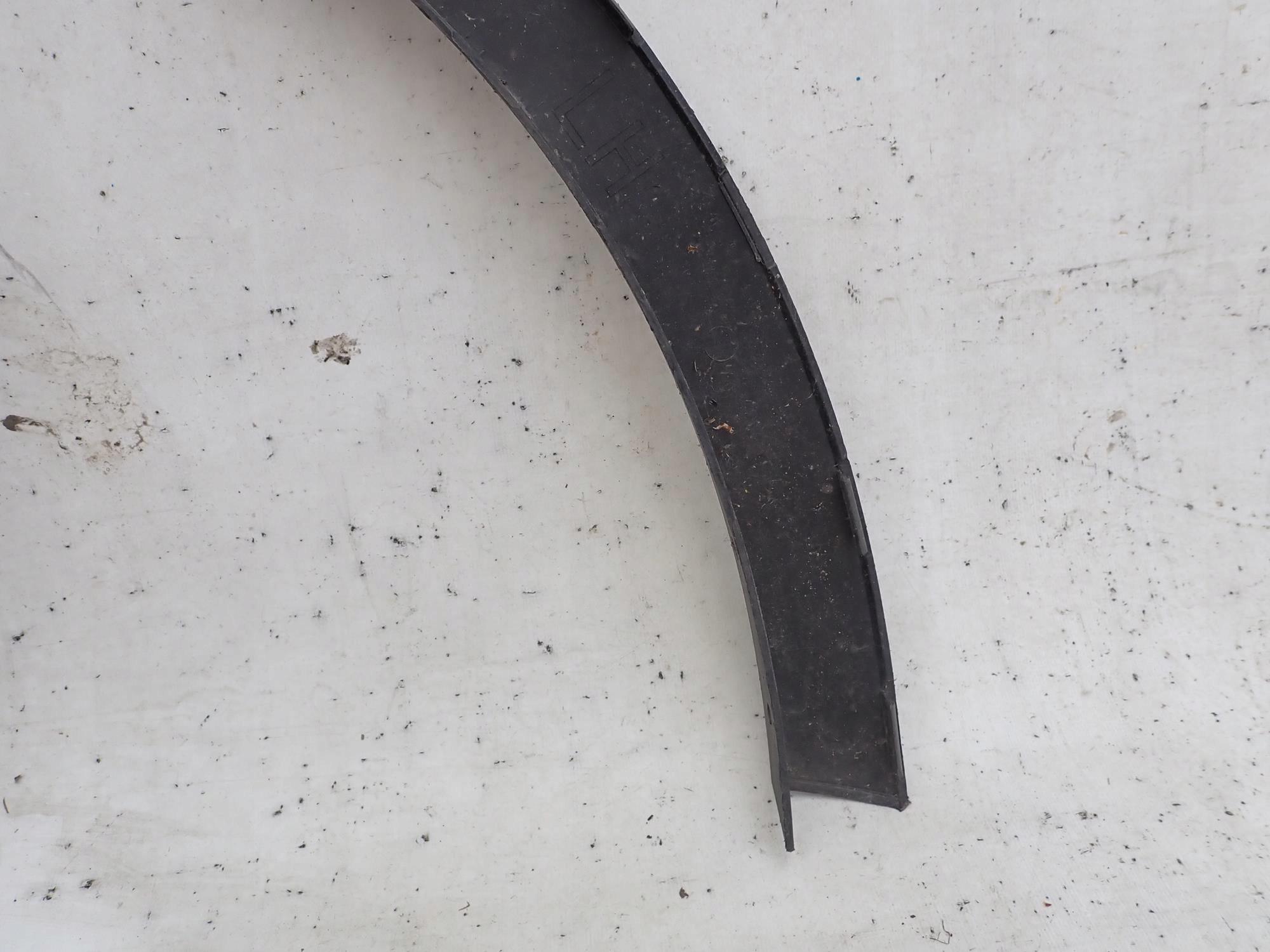 FORD KUGA II 2 MK2 13-19 moulding cap left front