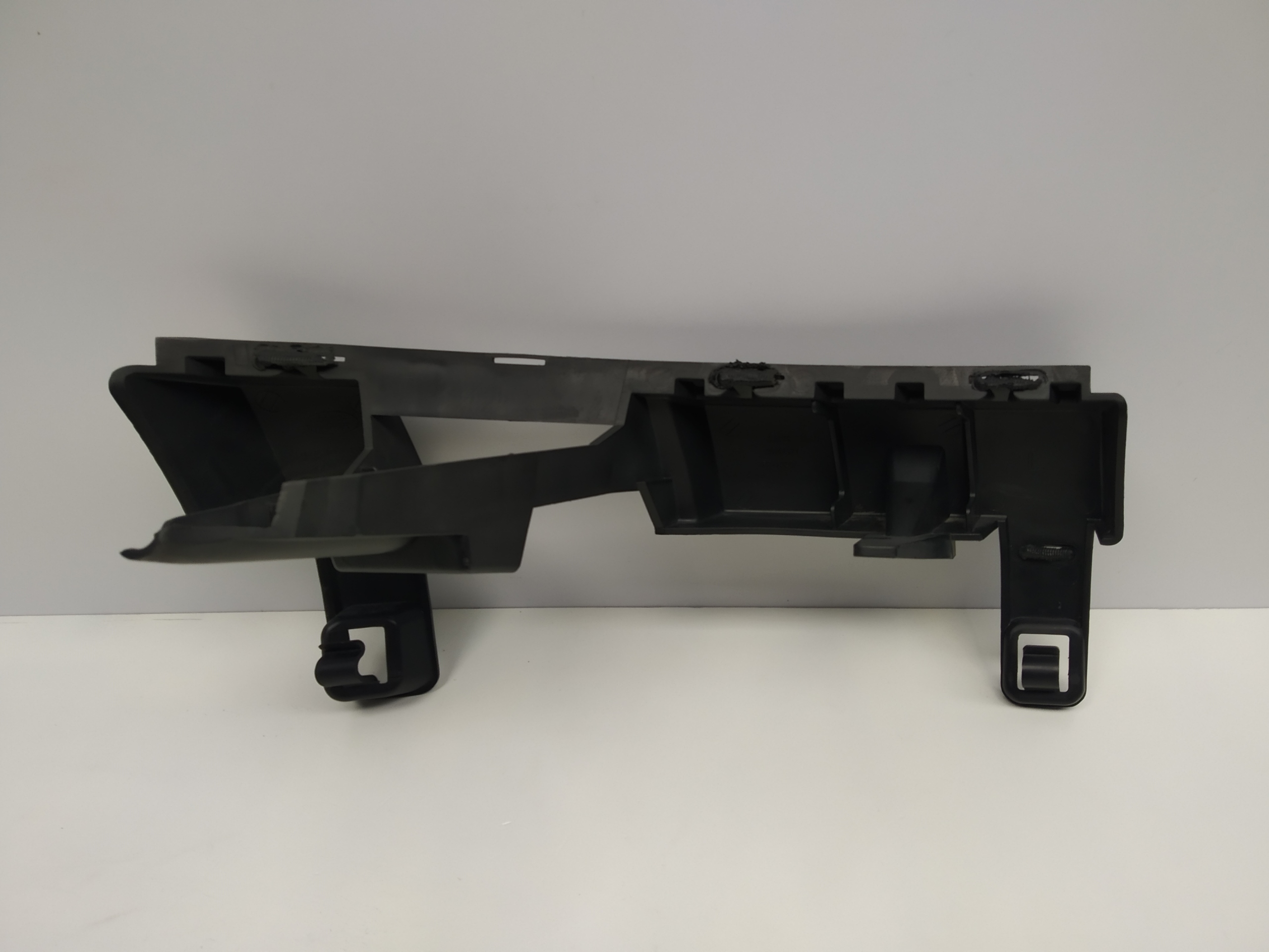Range Rover Sport II L494 bumper bracket front left Praw console holder