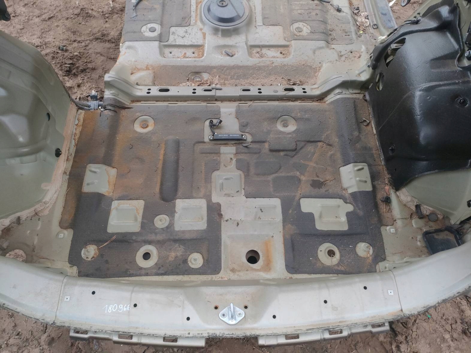sump boot rear panel KIA CARENS IV LIFT