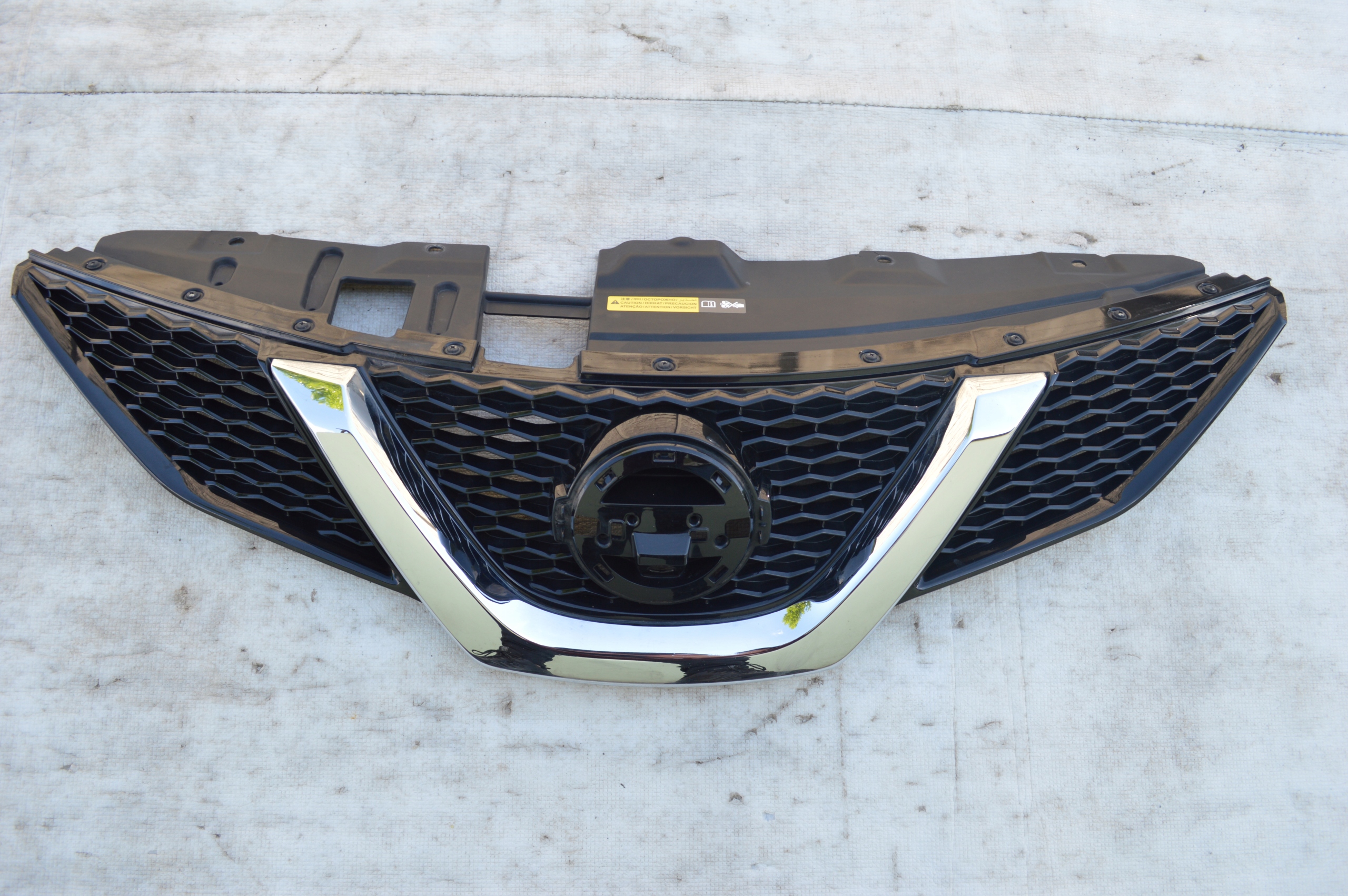 Nissan Qashqai J11 Kühlergrill FRONTGRILL Kühlergitter - Thumbnail 6