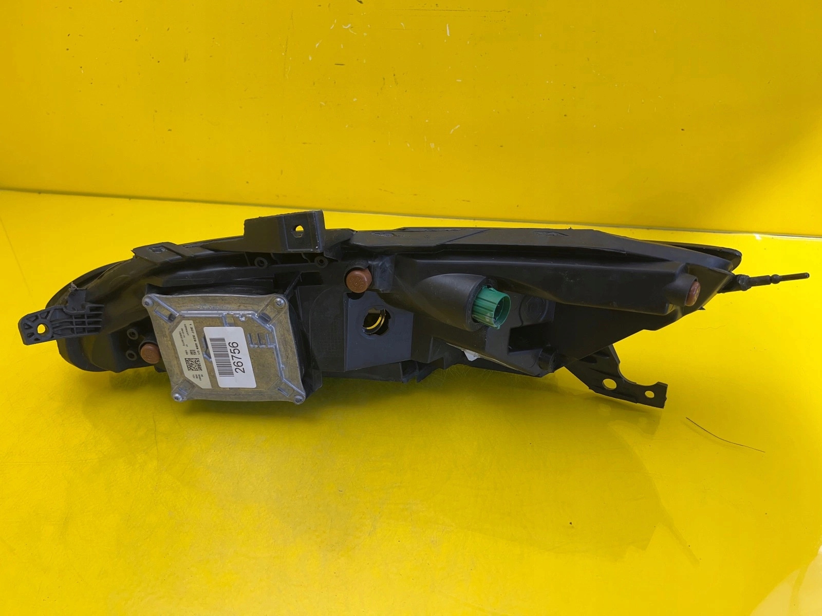 light Jeep Cherokee right 68157104AL complete