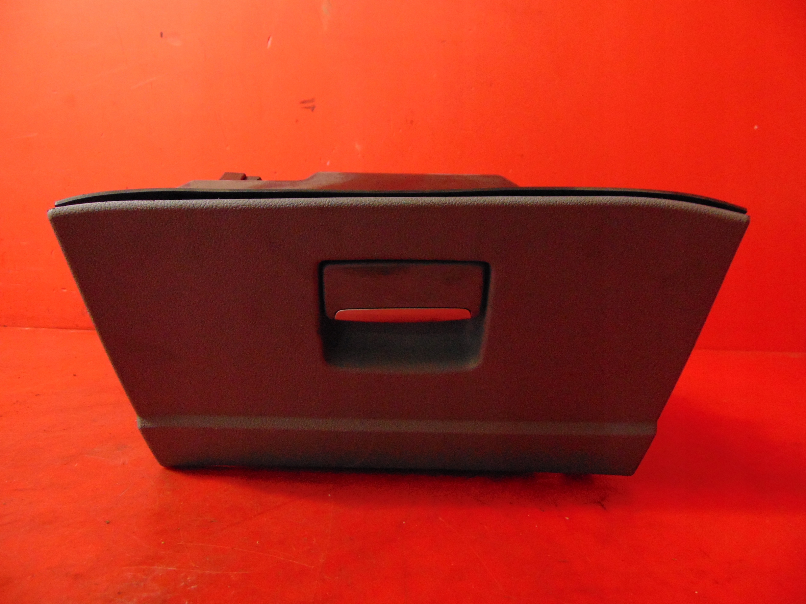FORD MONDEO IV 4 MK4 HANDSCHUHFACH DES BEIFAHRERS EU
