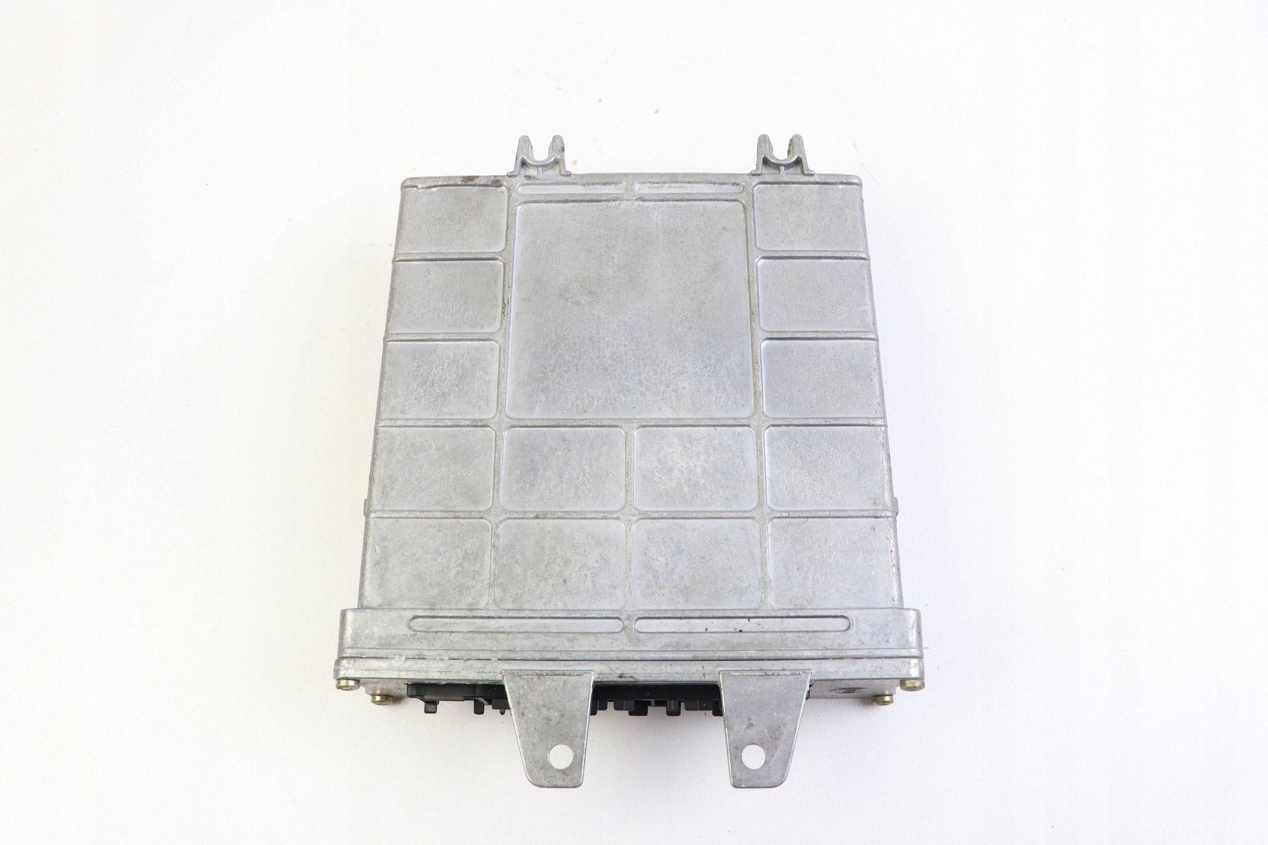 AUDI A4 B5 computer modulo Centralina Motore 1.6 8V 8D0907557B 0261203554