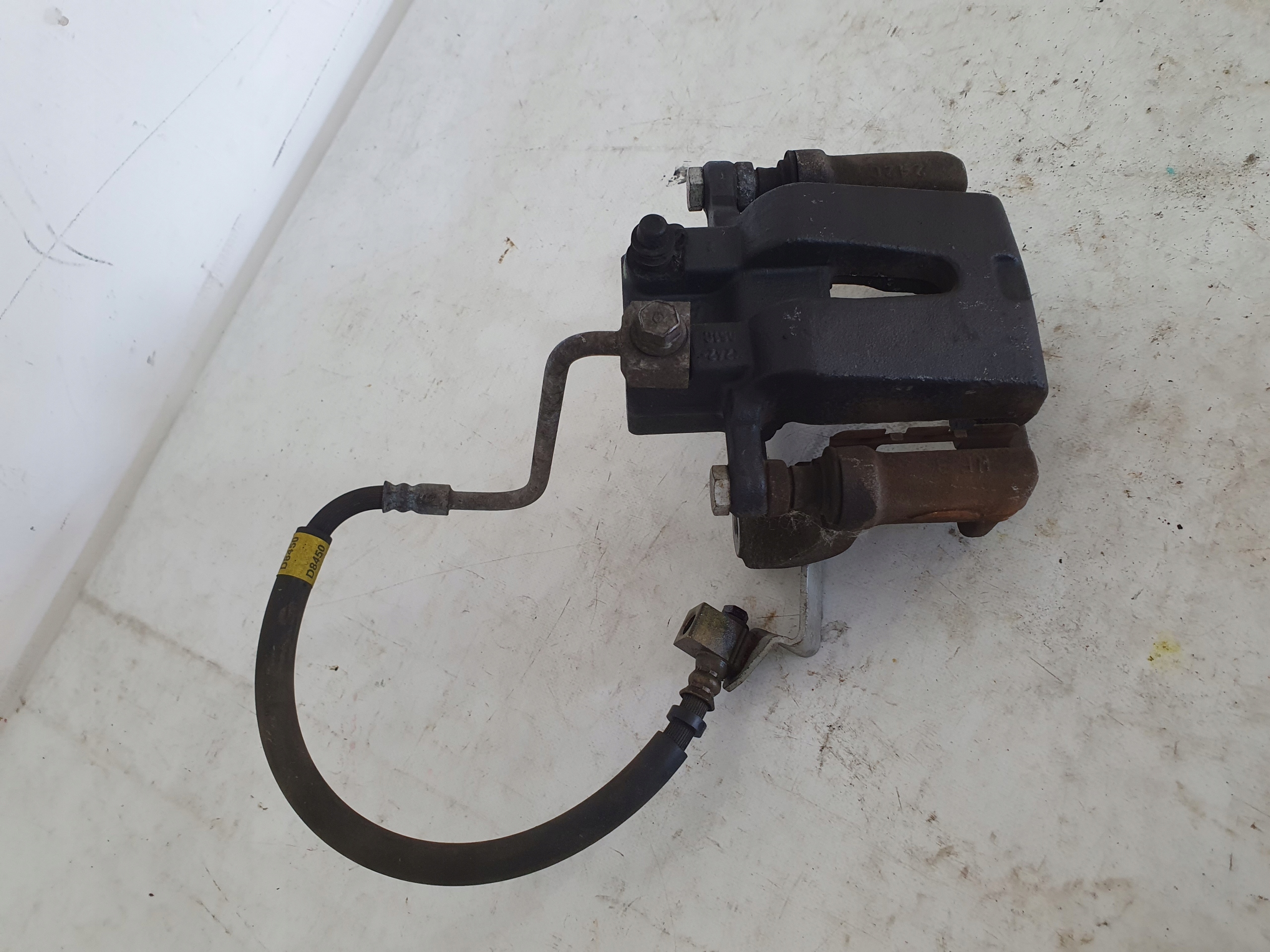 DODGE CHALLENGER 15- caliper brake right rear part