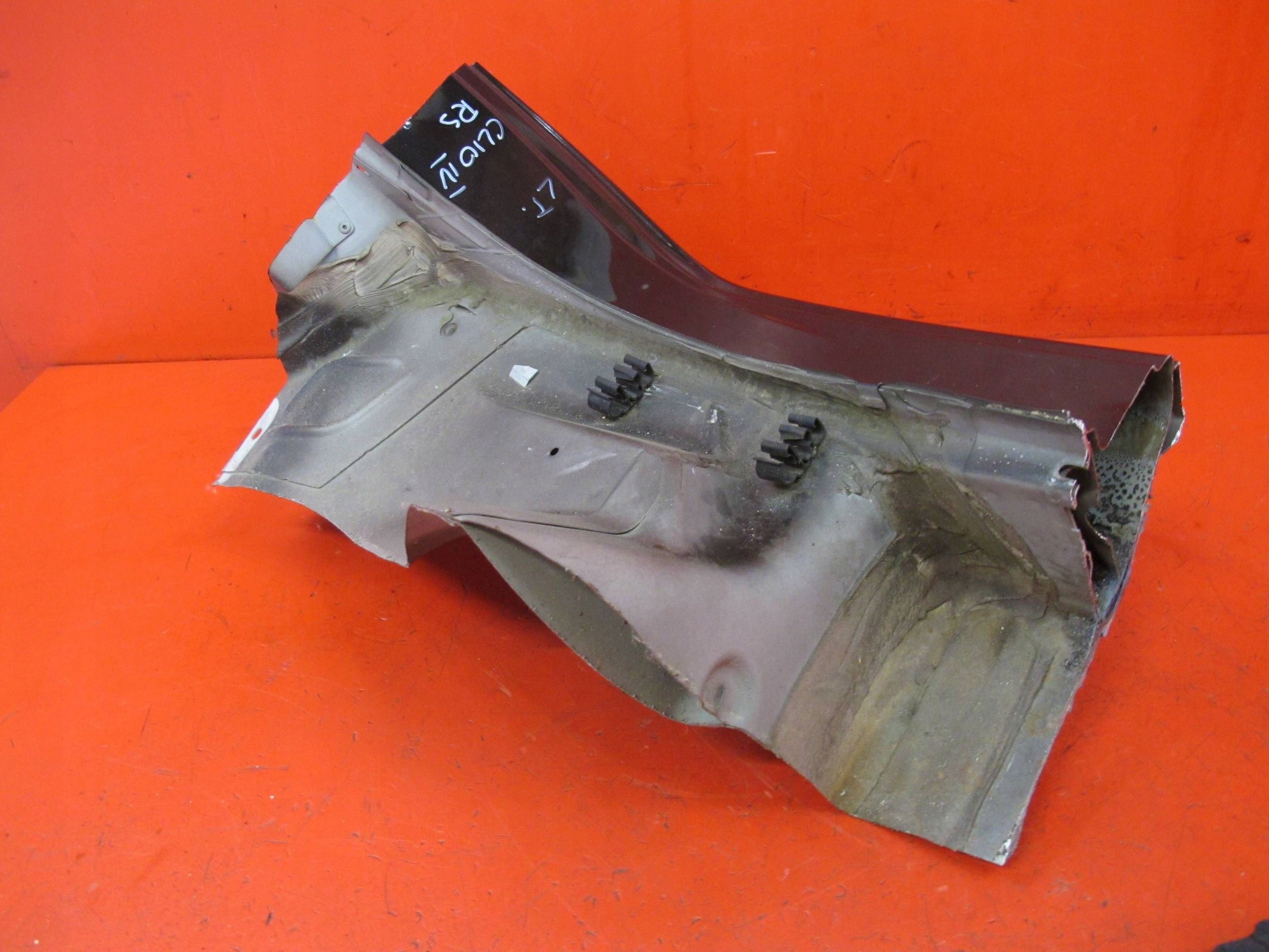 RENAULT CLIO IV 4 RS GT threshold left rear part rear black TEGNE
