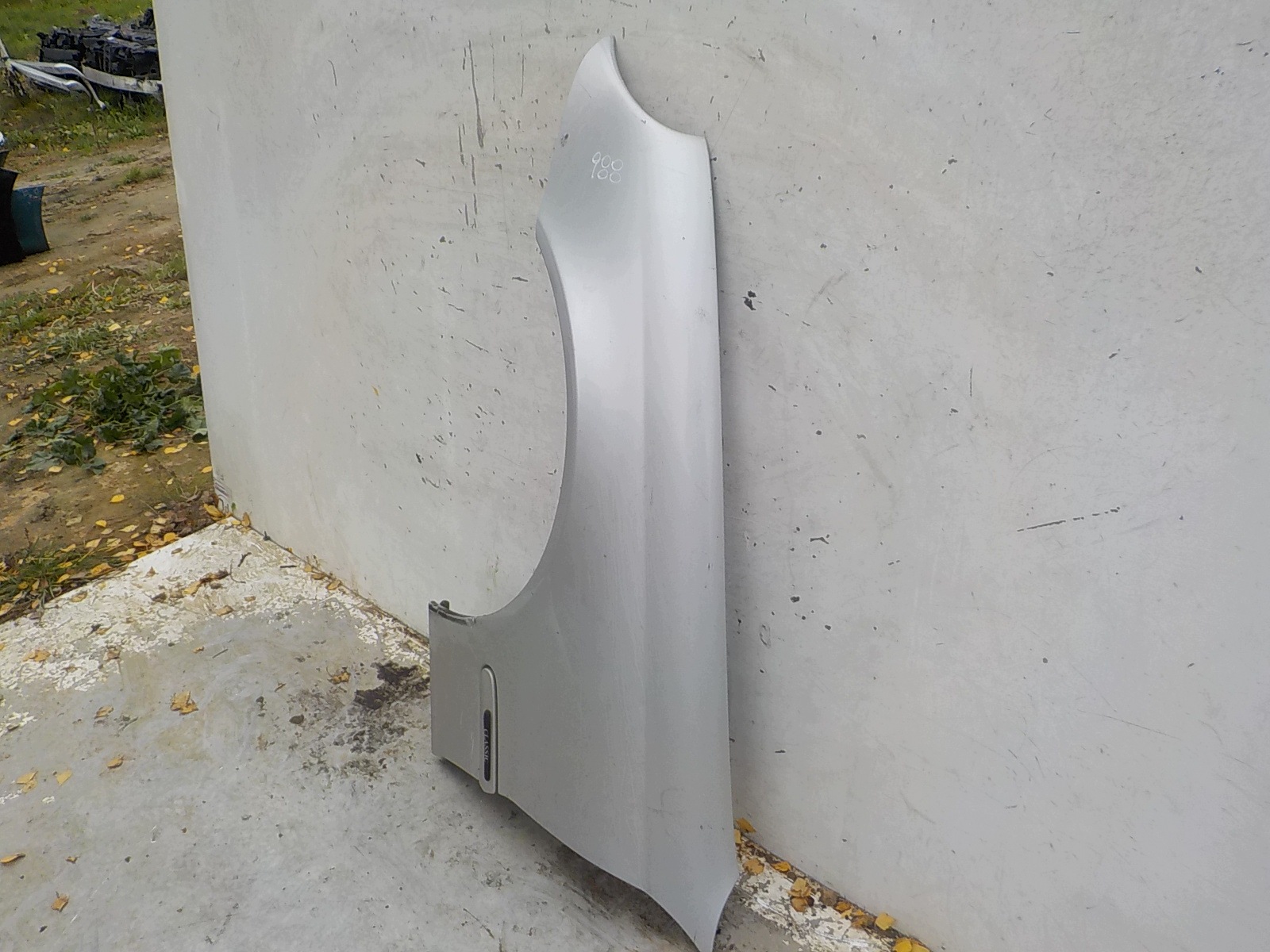 988 MERCEDES W 203 LIFT fender left front front