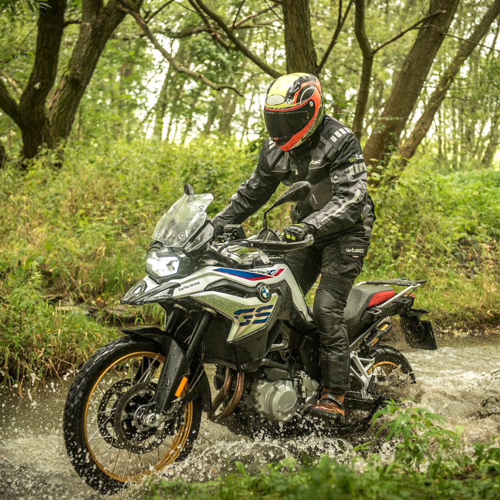 Spodnie motocyklowe softshell W-TEC wodoodporne Model Erkalis GS-1729