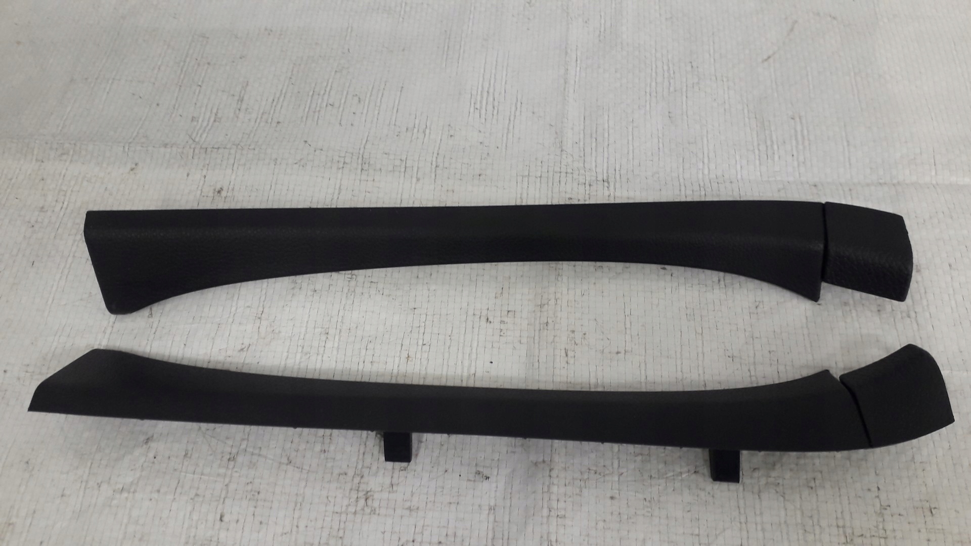 OSŁONA SŁUPKA VW PASSAT B7 3C0868237 3C0868238