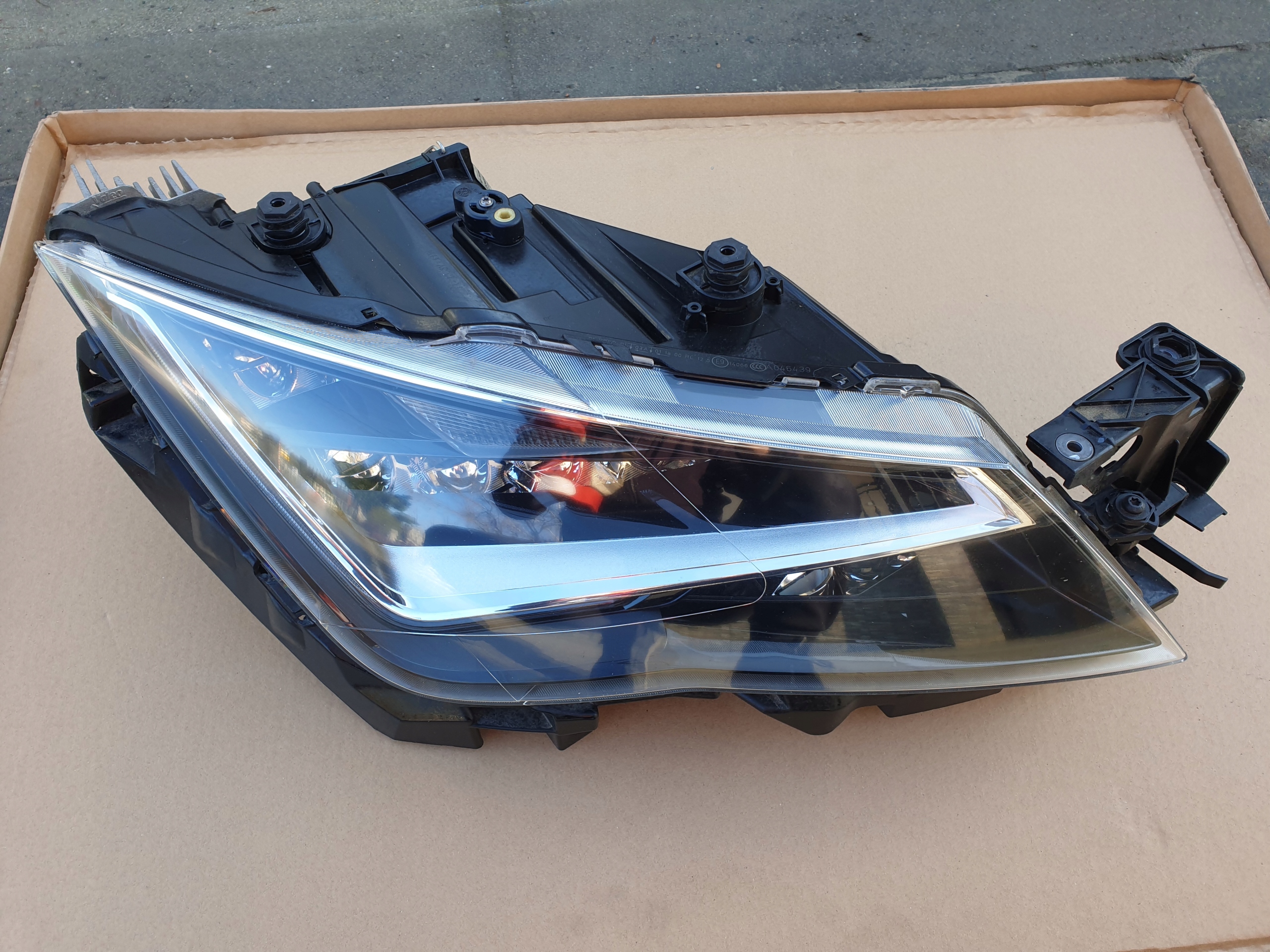 light front right support FULL LED SEAT LEON 3 III 5F 2013- 5F1941008A