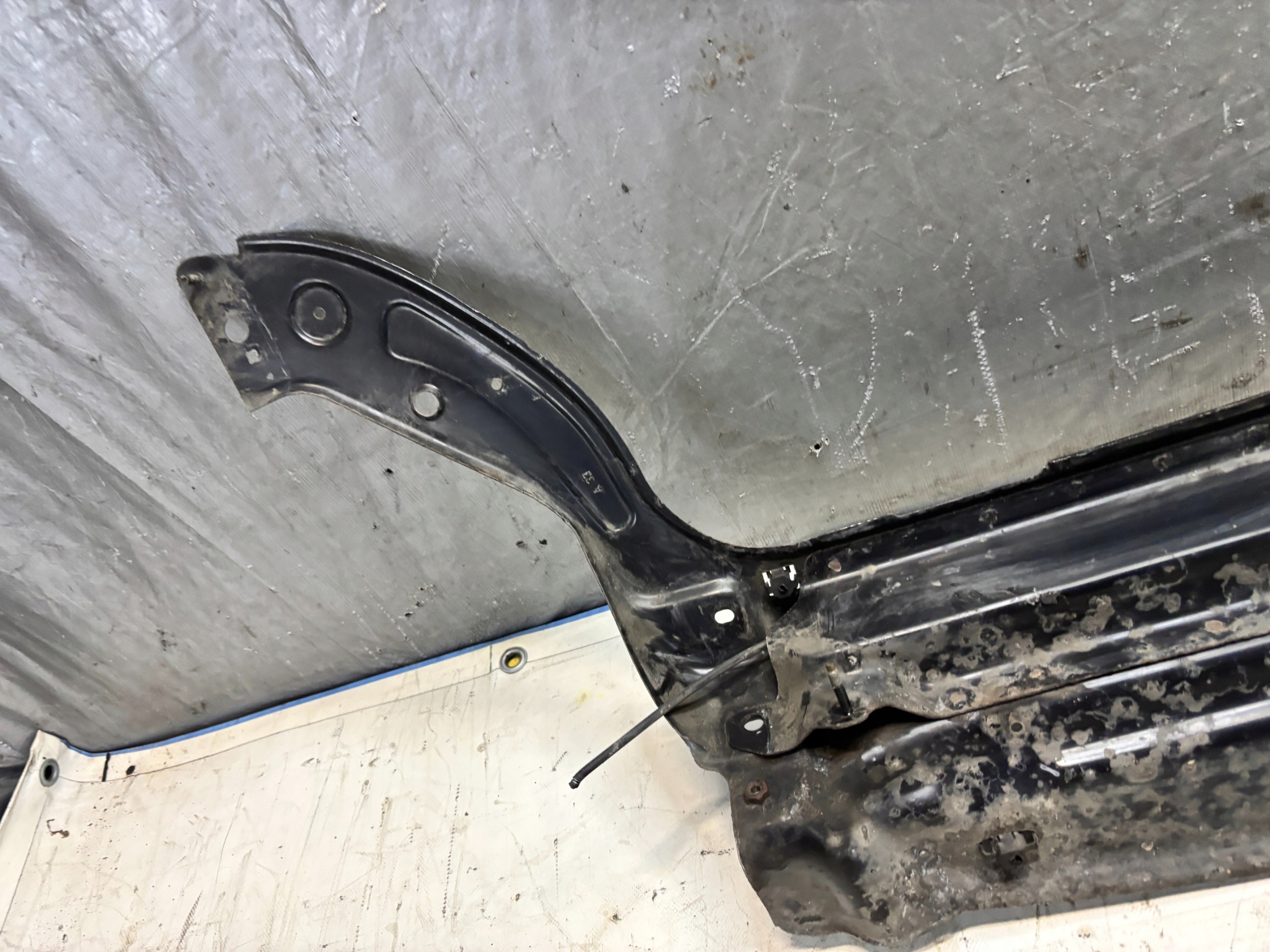 support panel for radiators upper Peugeot Partner and lift