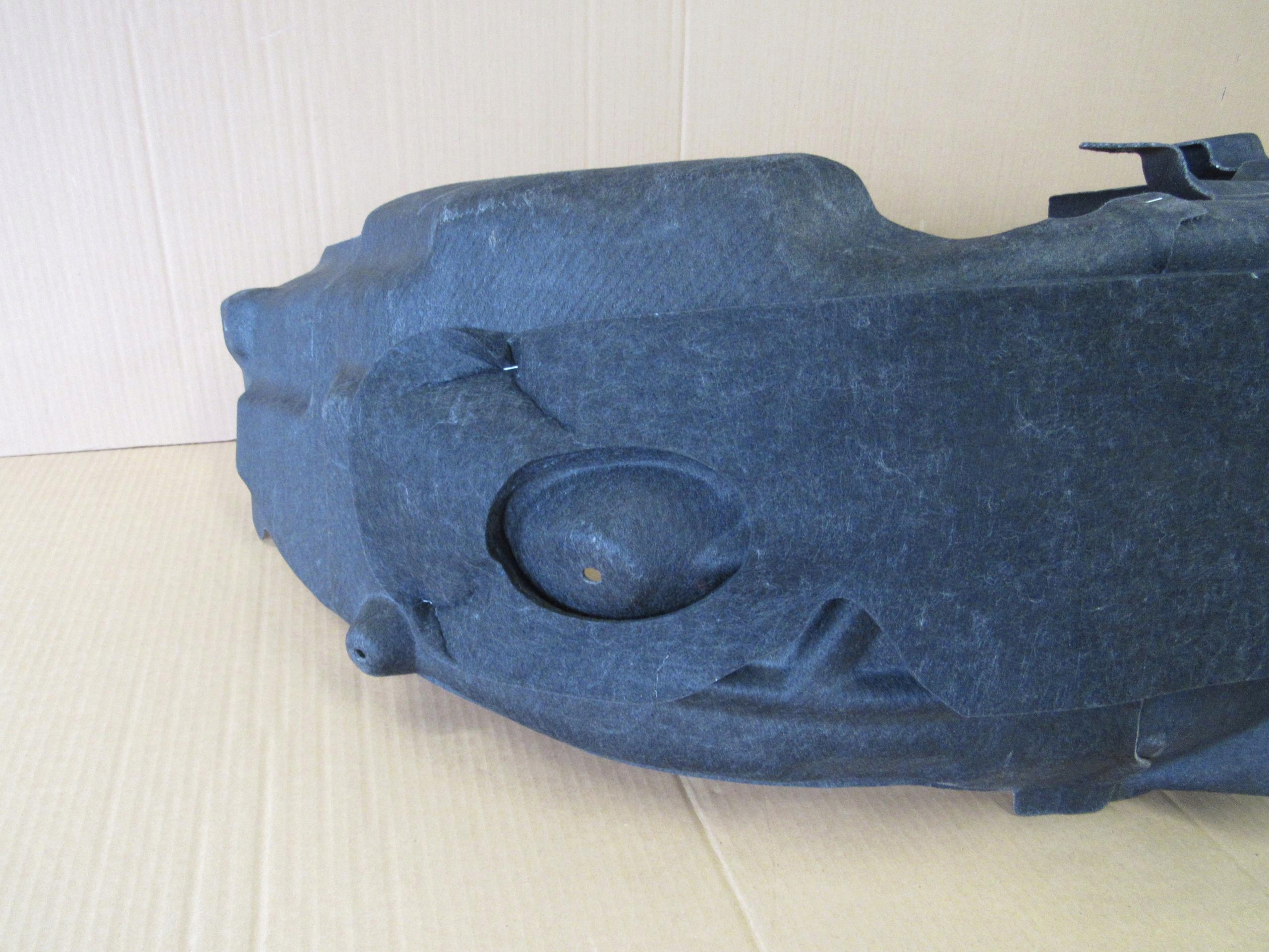 JAGUAR F-PACE NADKOLE TYŁ LEWE Typ samochodu Samochody osobowe