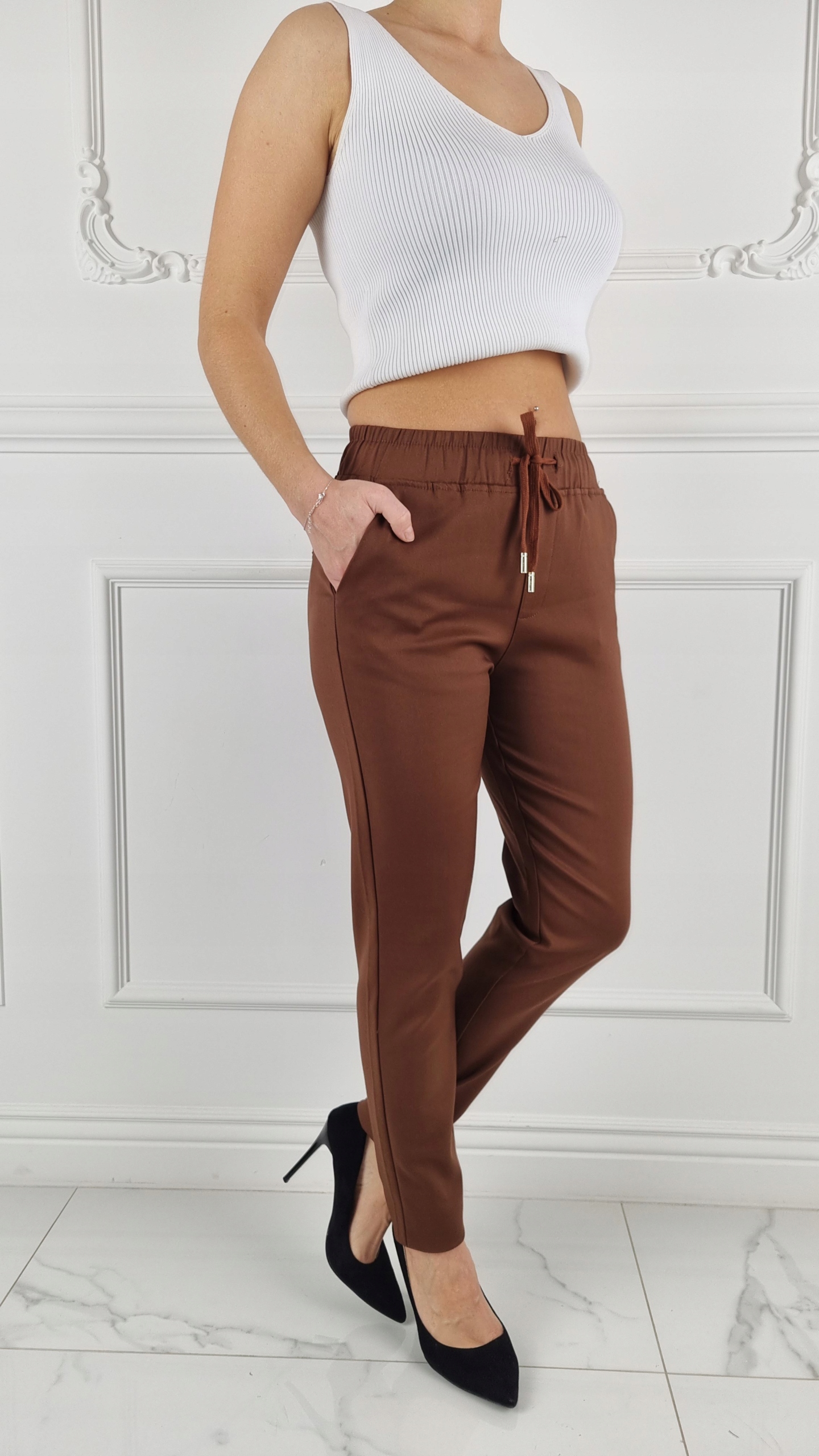 #DAMSKIE SPODNIE FREESIA - GUMKA DŁUGIE WIĄZANE # Fason cygaretki