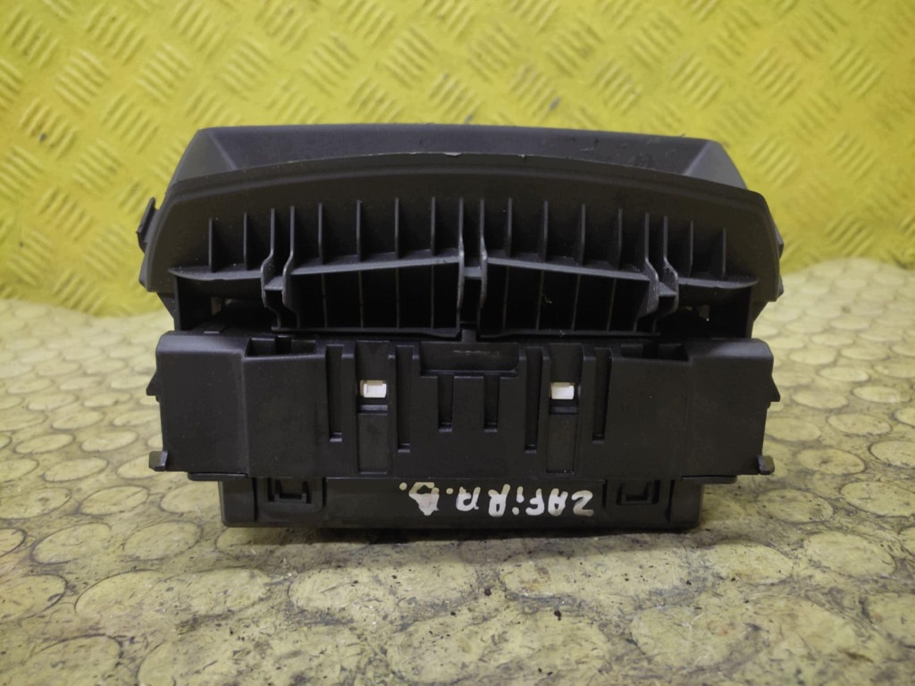 OPEL ZAFIRA B display 13276999