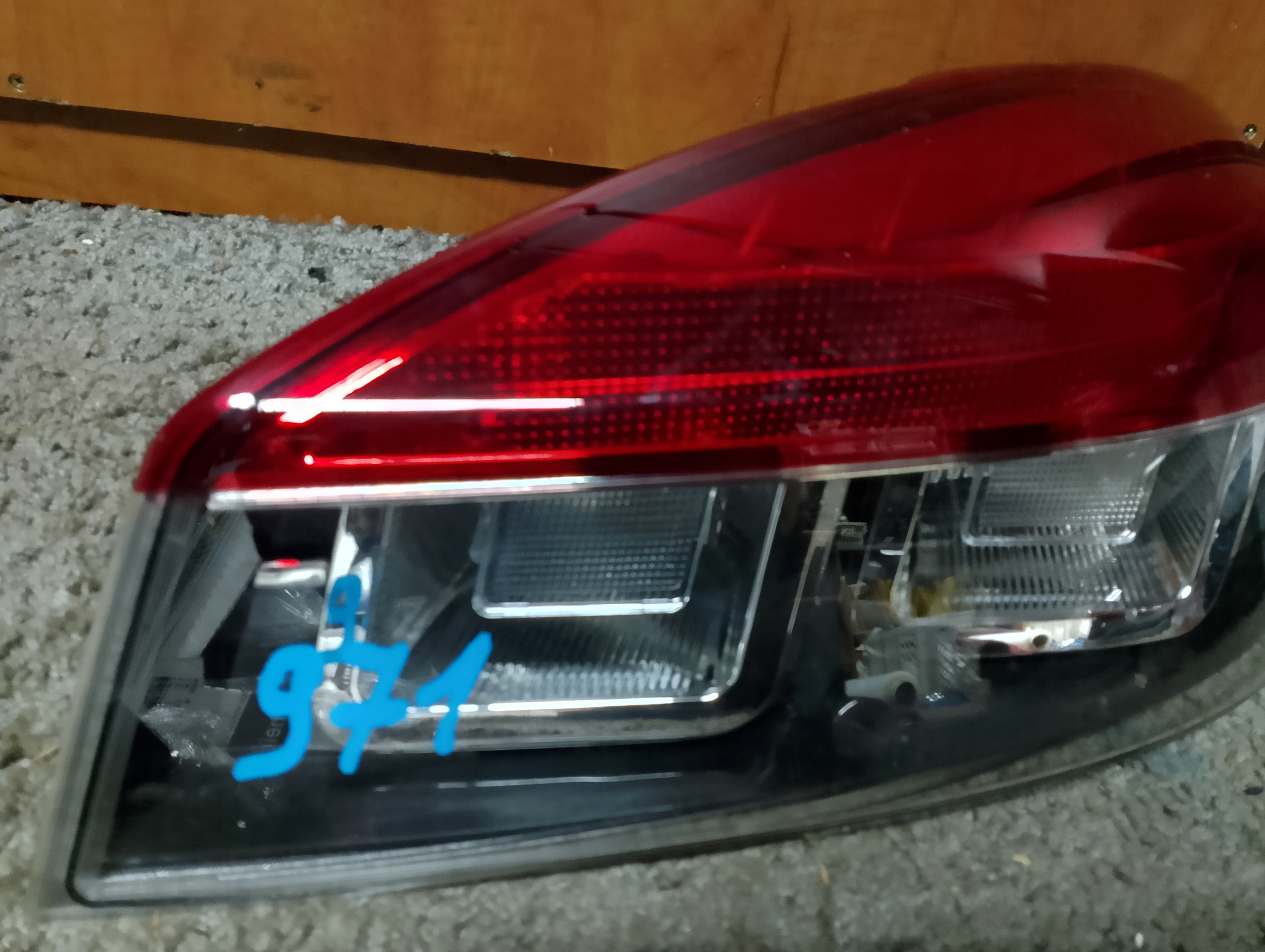 light right rear part right rear Renault Megane III Coupe 265500008R