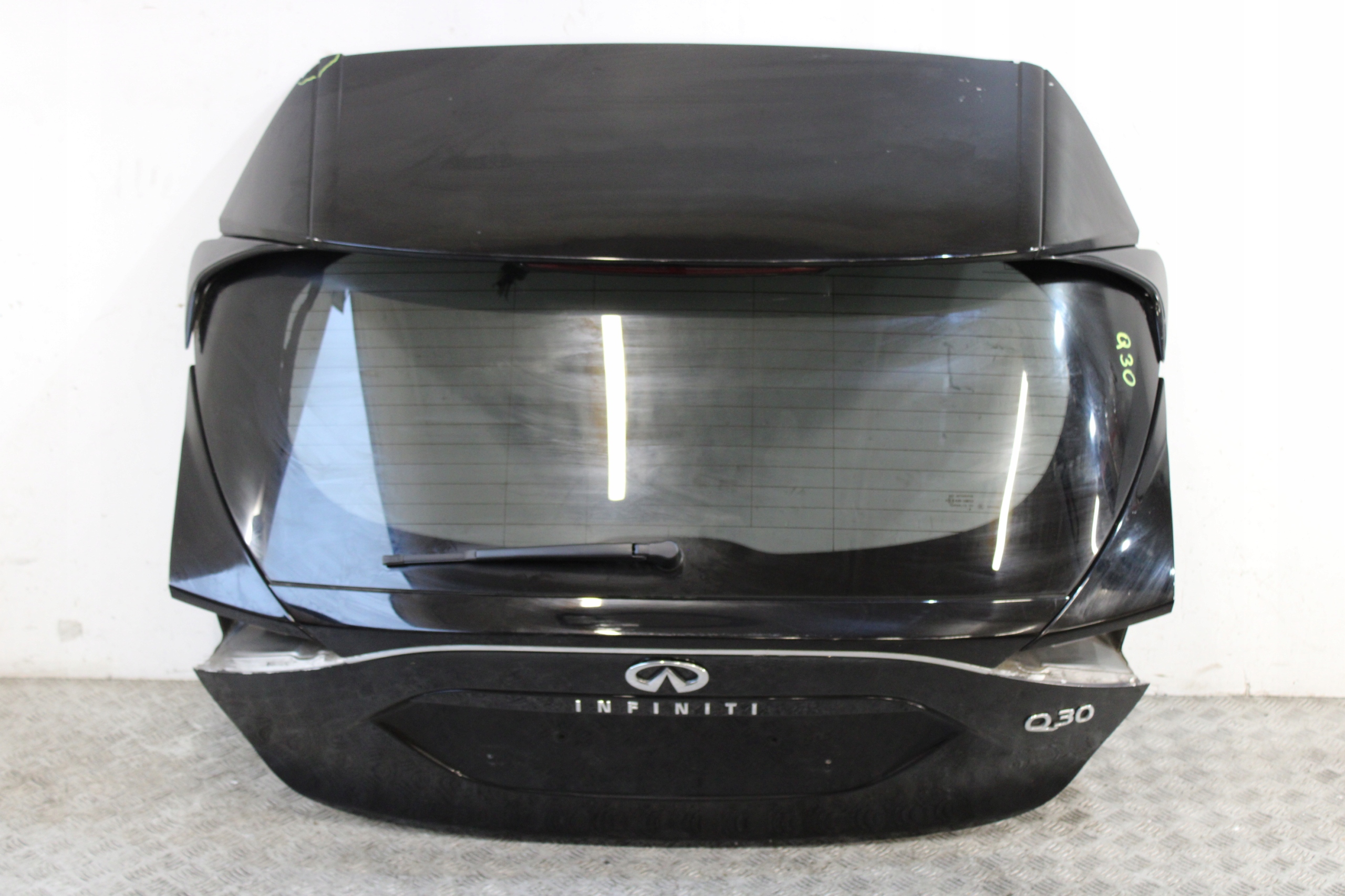 trunk door boot complete INFINITI Q30