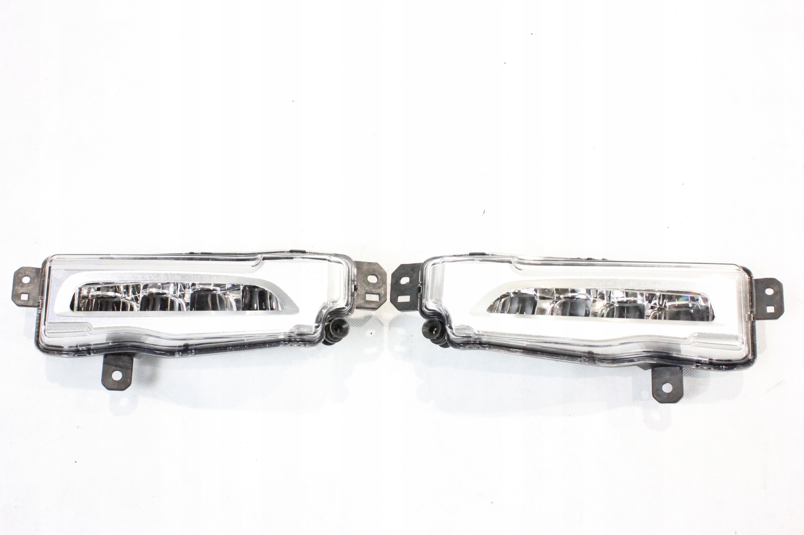 

Halogeny Led Komplet Bmw G05 X5 G06 X6 G07 X7