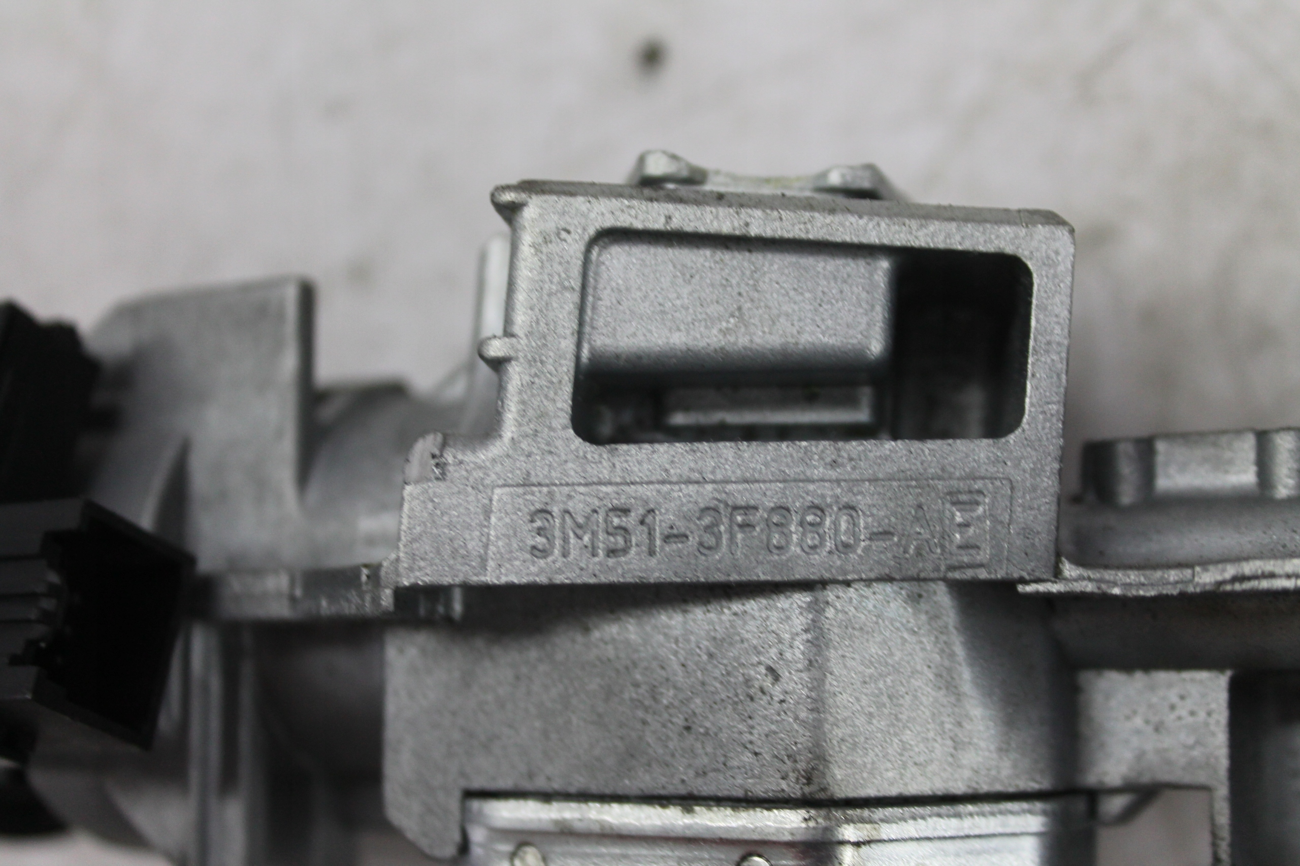 ignition key 3M51-3F880-AE GALAXY MK3 10-15