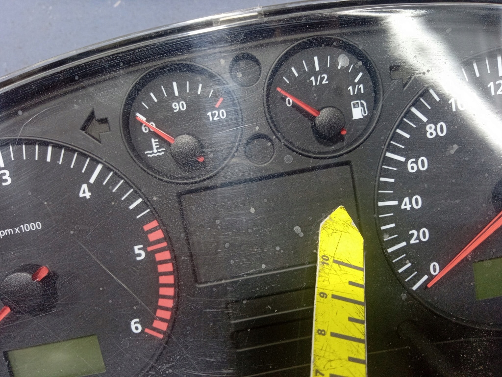 seat Toledo II 1.9 tdi спидометр 1M0920802D