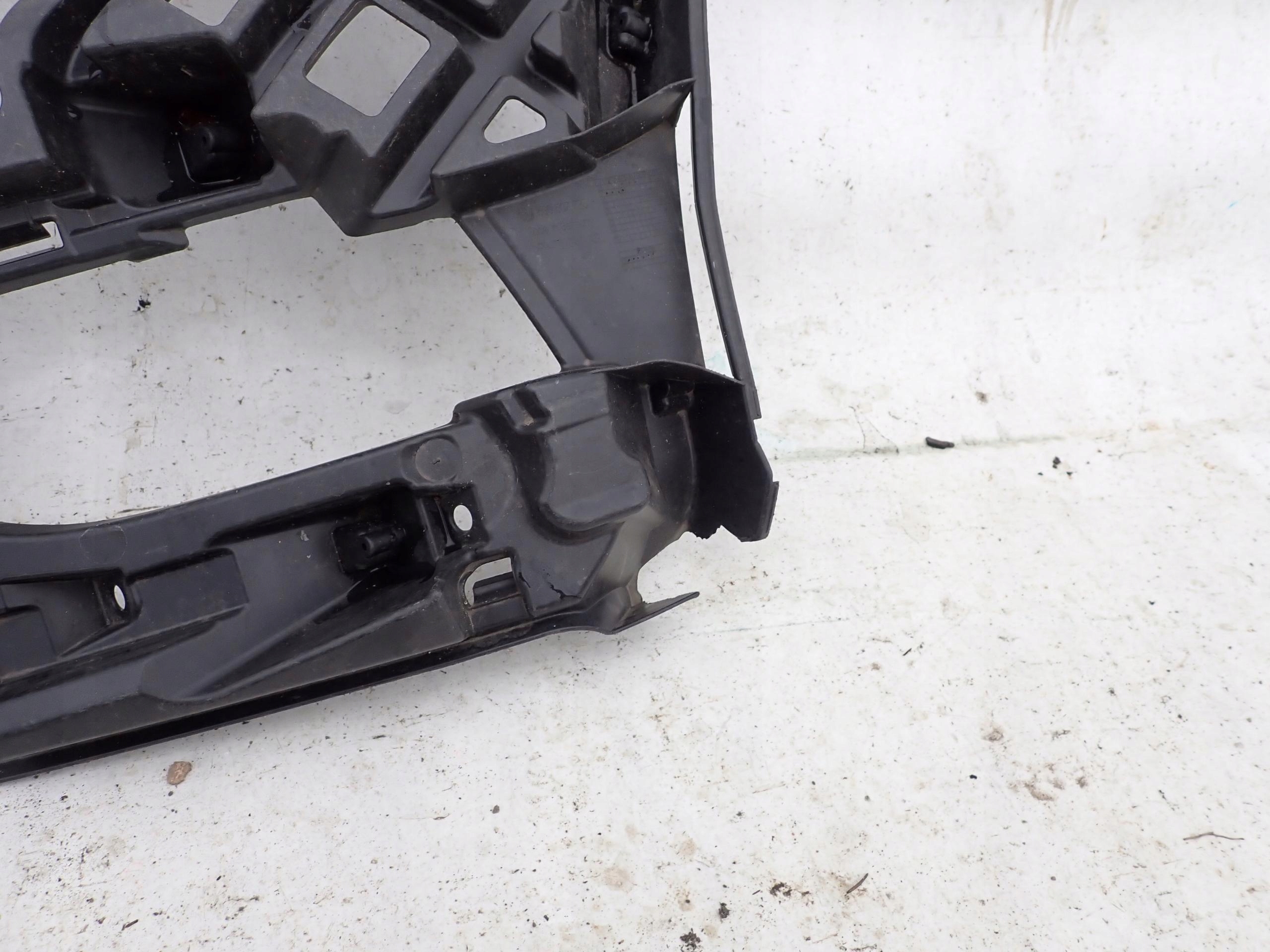 VW GOLF 7 VII LIFT 16- bumper bracket left front