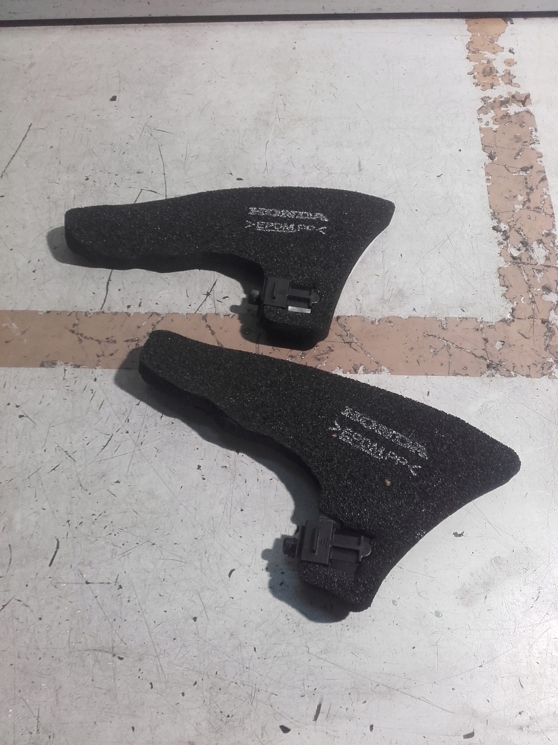 HONDA JAZZ V WYGLUSZENIE BLOTNIKA LEWE PRAWE 20 Part manufacturer Honda original OE