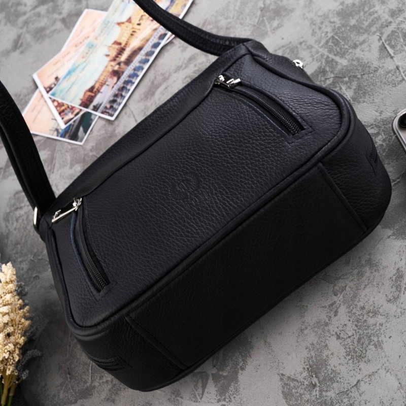 STYLOWA SKÓRZANA TOREBKA DAMSKA NA RAMIĘ CZARNA Długość paska 70 cm