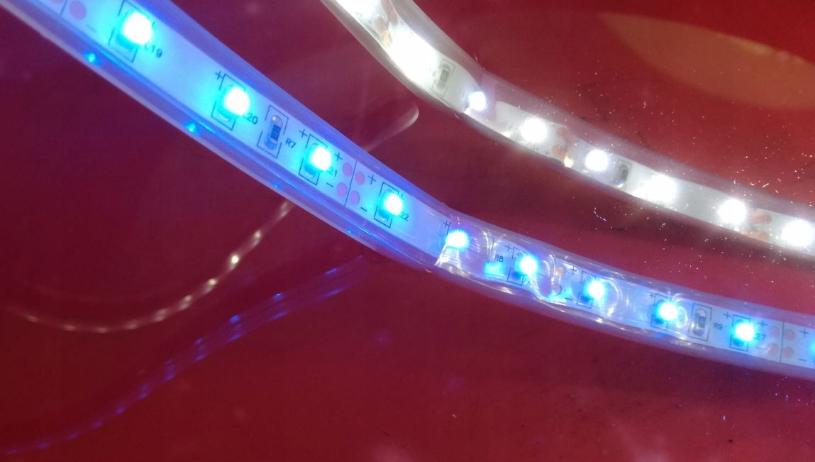 Pasek LED Szczelny do Oczka wodnego Fontanny Ogrodu Altany Jasny Na wymiar Moc 4.8 W