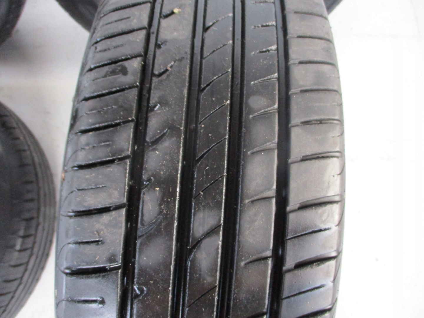 wheels discs tyres HYUNDAI TUCSON R16 16r