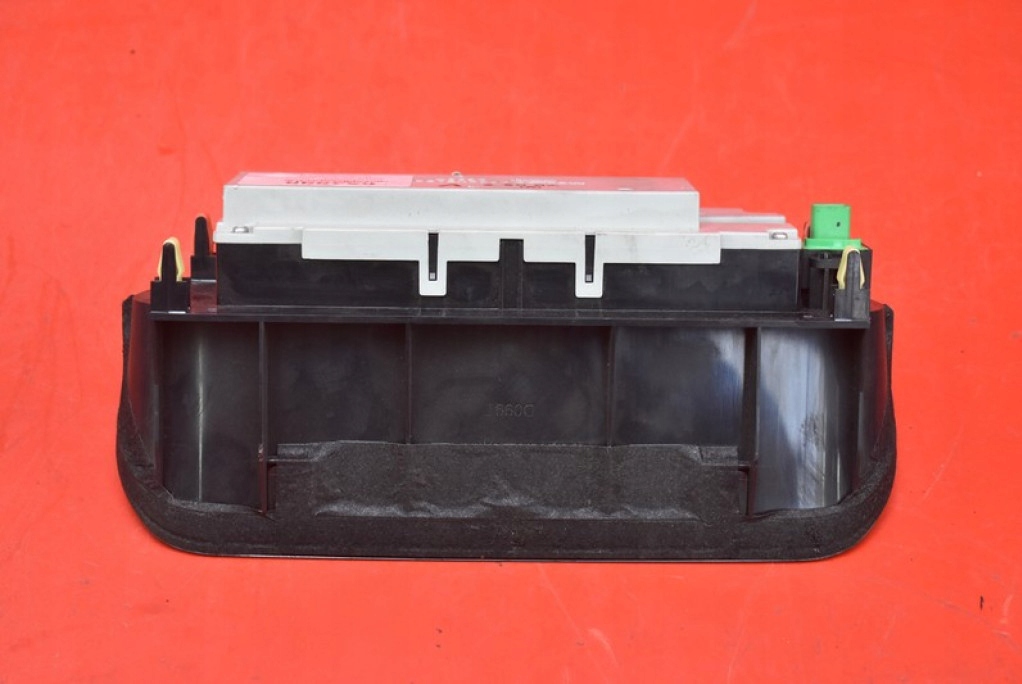 display D099T HONDA ACCORD 8 VIII 08-15