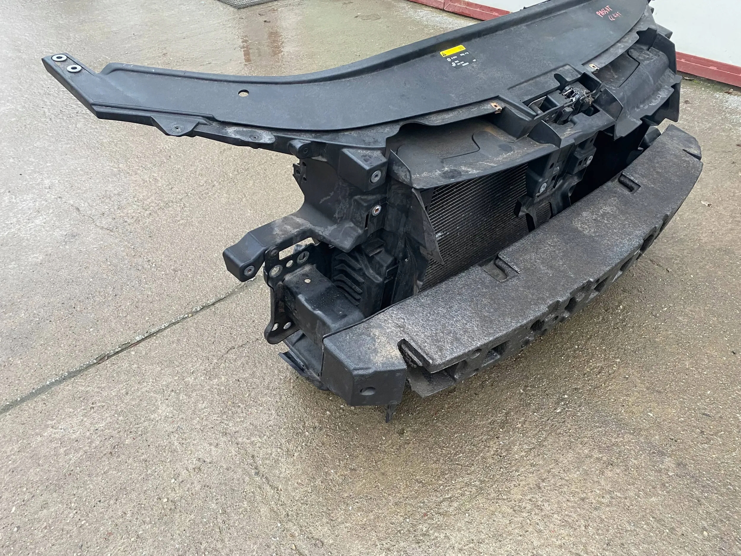 VW PASSAT CC LIFT 2.0 TDI complete support panel for radiators radiator sider