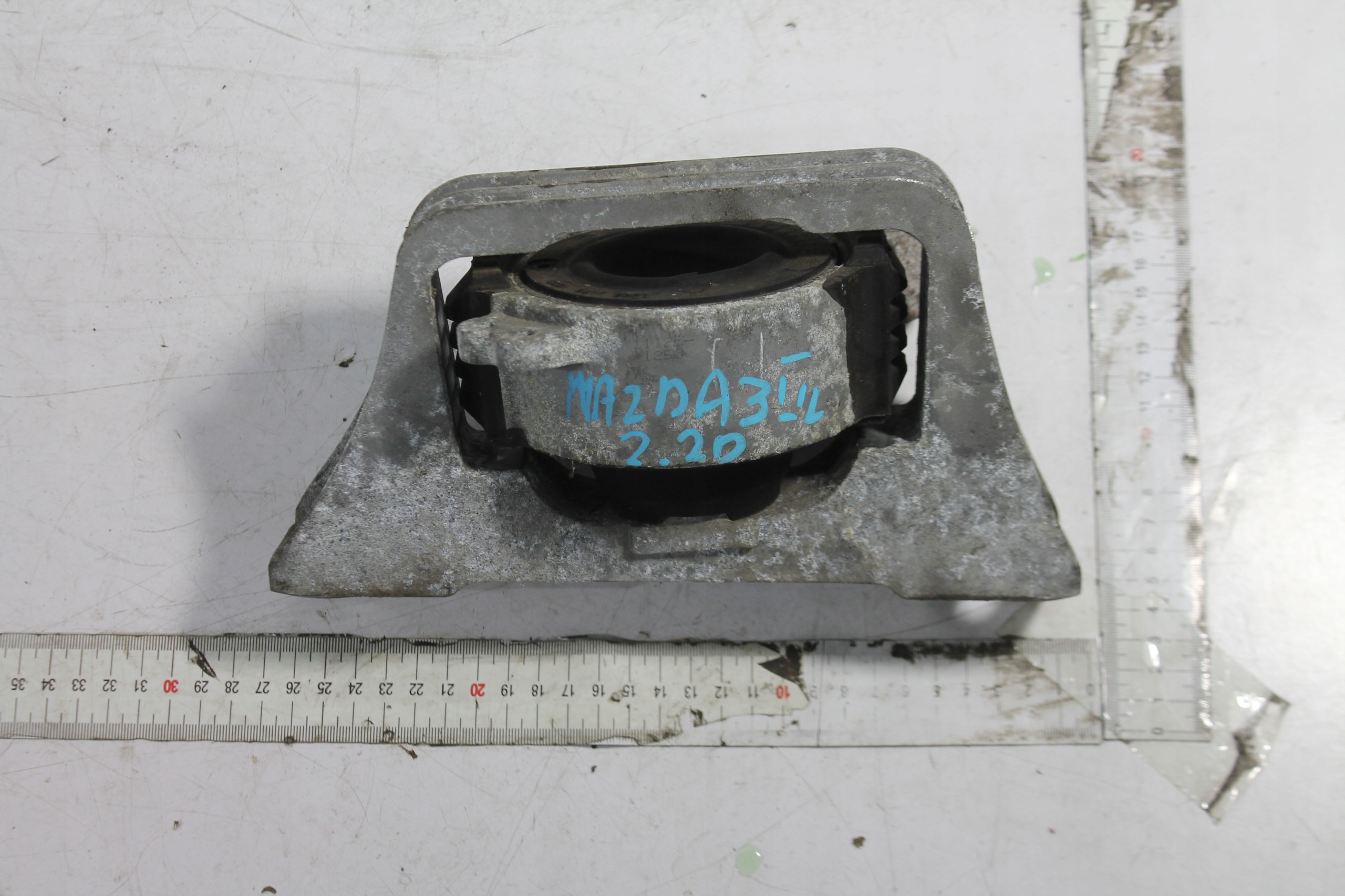 holder engine mount MAZDA 3 II 2.2D 08-13