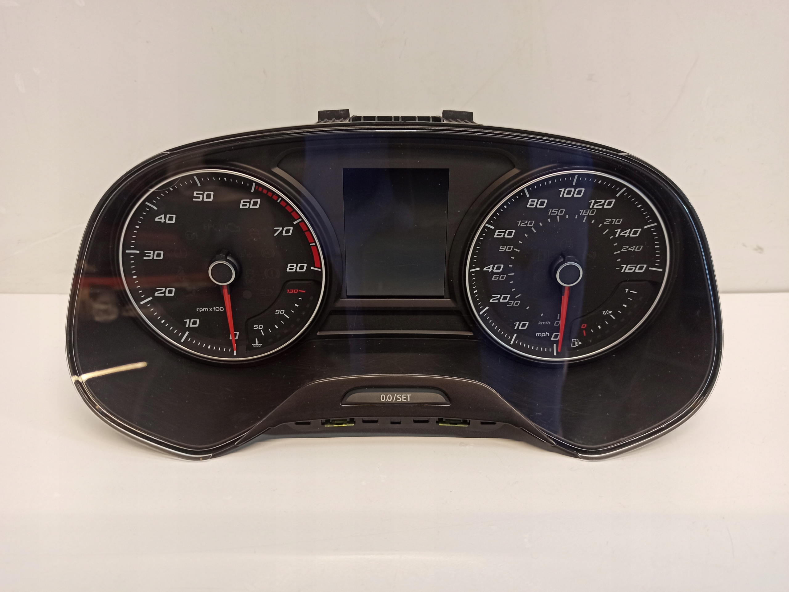 SEAT LEON III СЧЕТЧИК ЧАСЫ КМ/МИЛЬ / Ч 5F0920950E