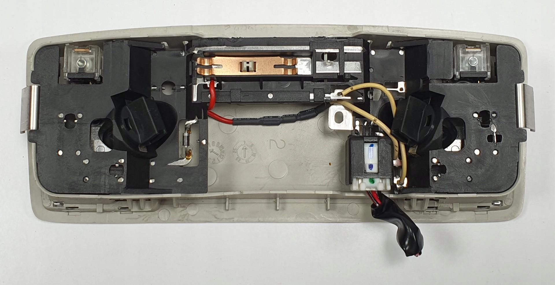 лампочка Освещение внутренний mazda