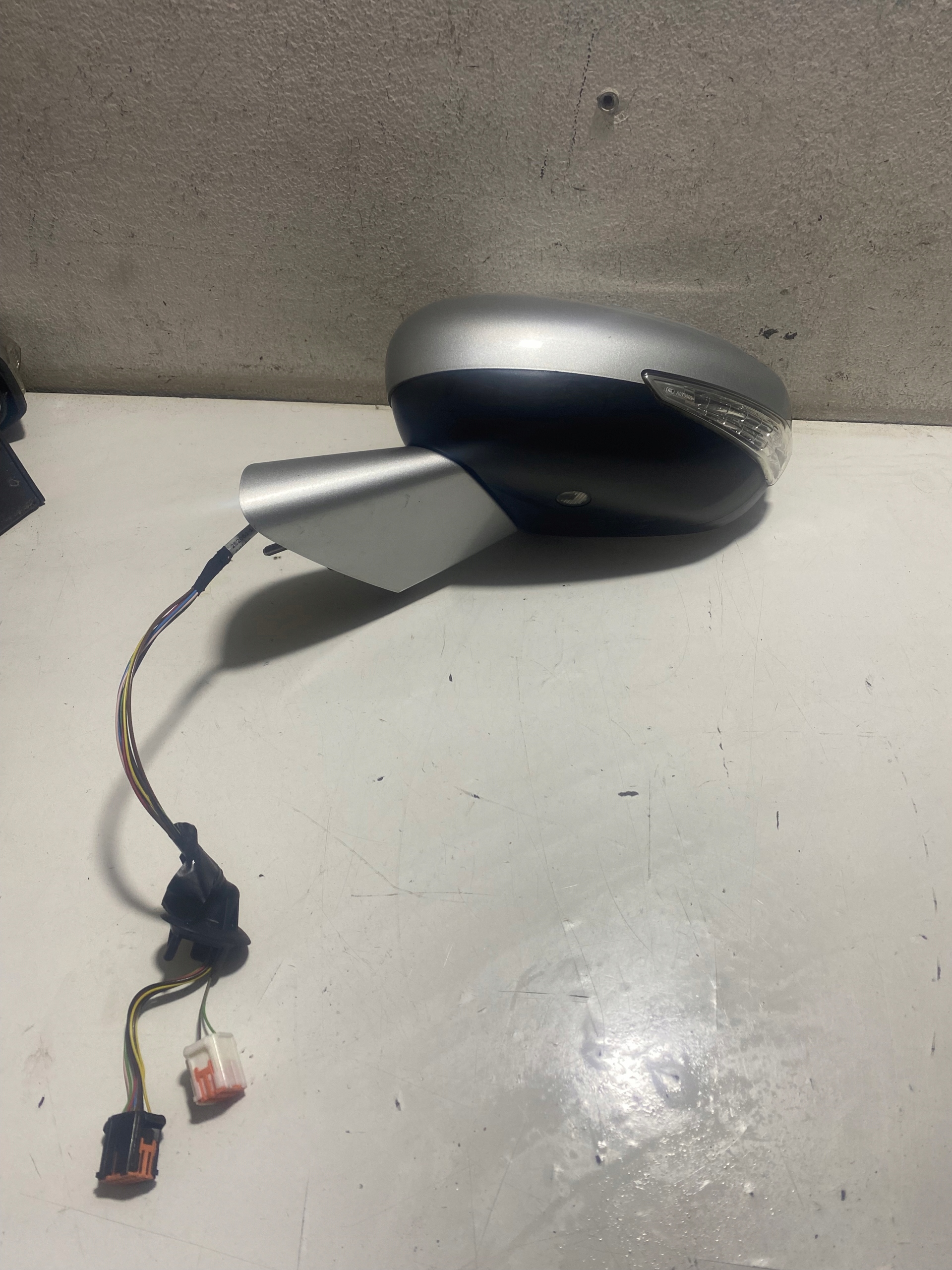 CITROEN C4 PICASSO II LUSTERKO LEWE KRÓTKIE 10PIN EZRC EUROPA