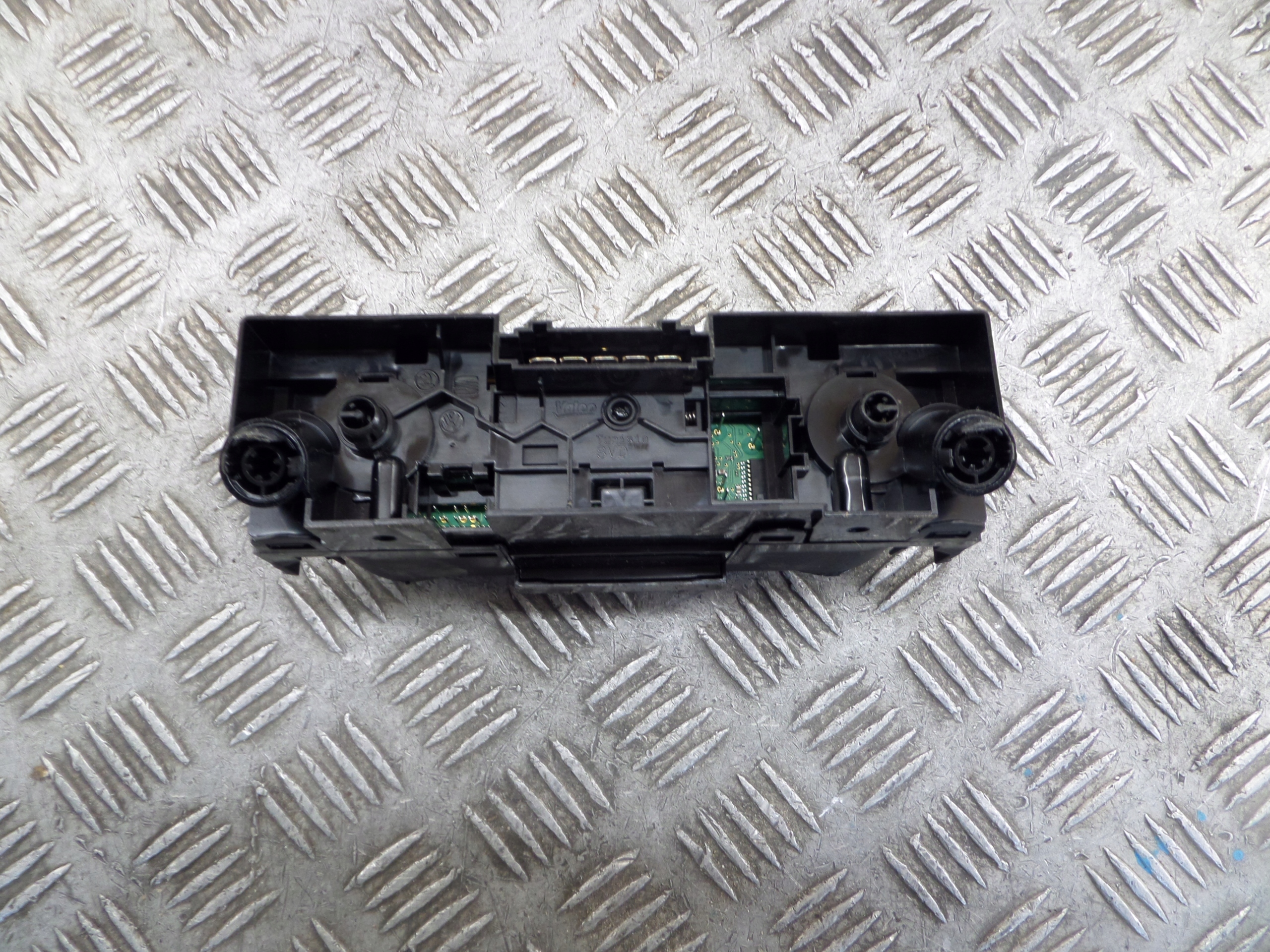 Unite commande clima Bouches buses VOLKSWAGEN POLO V 6C 6C0820045A