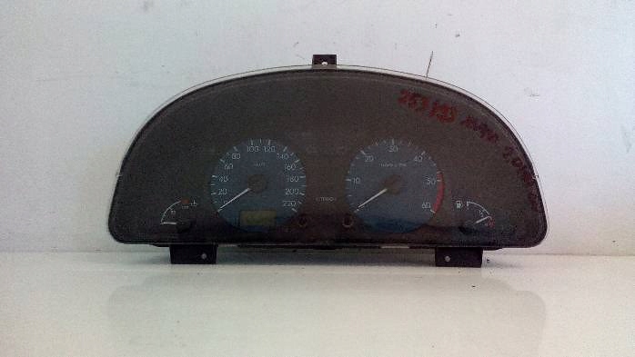 спидометр CITROEN XSARA 2,0 9643206580